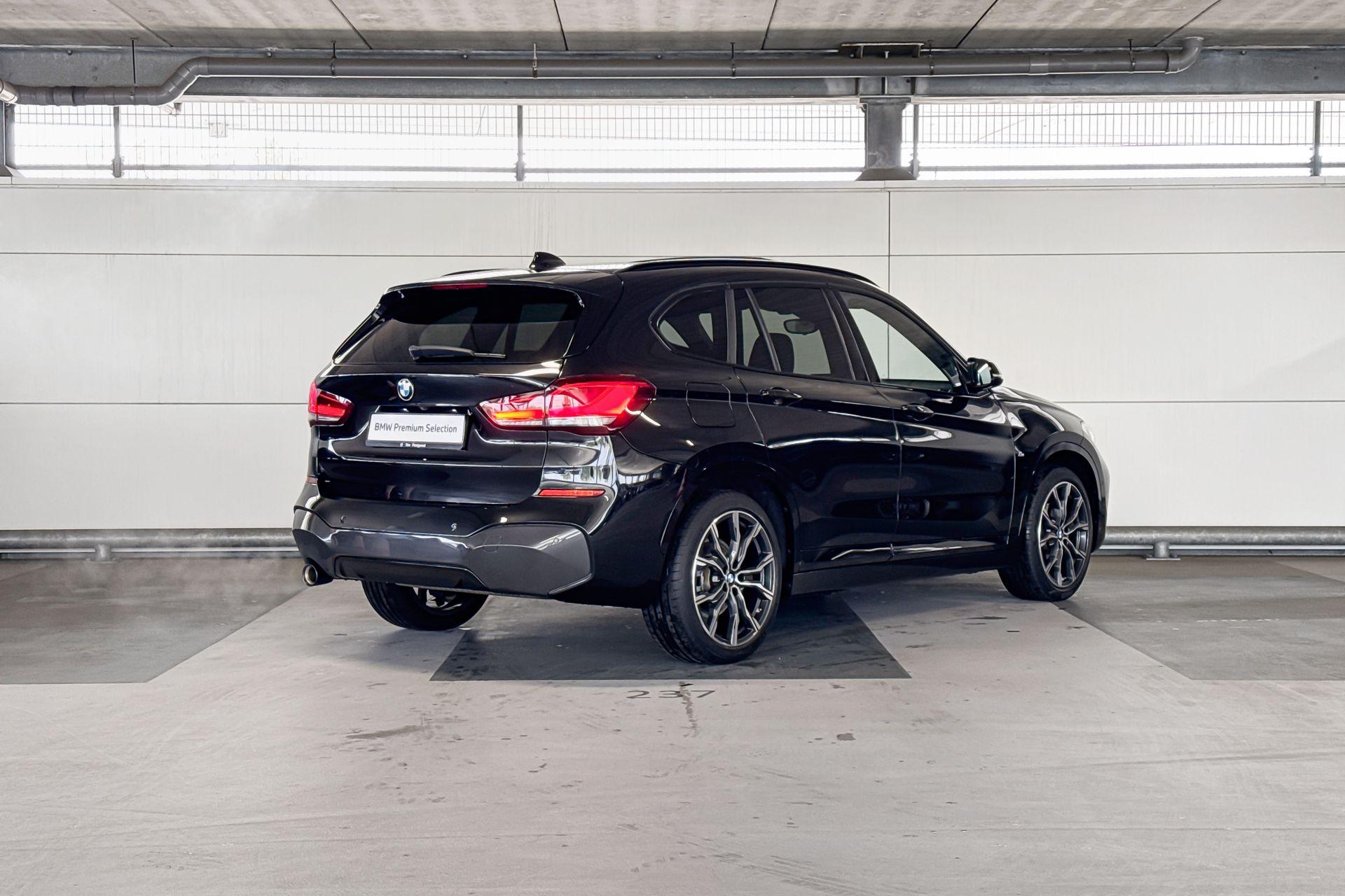 Foto van BMW X1 Sdrive18i