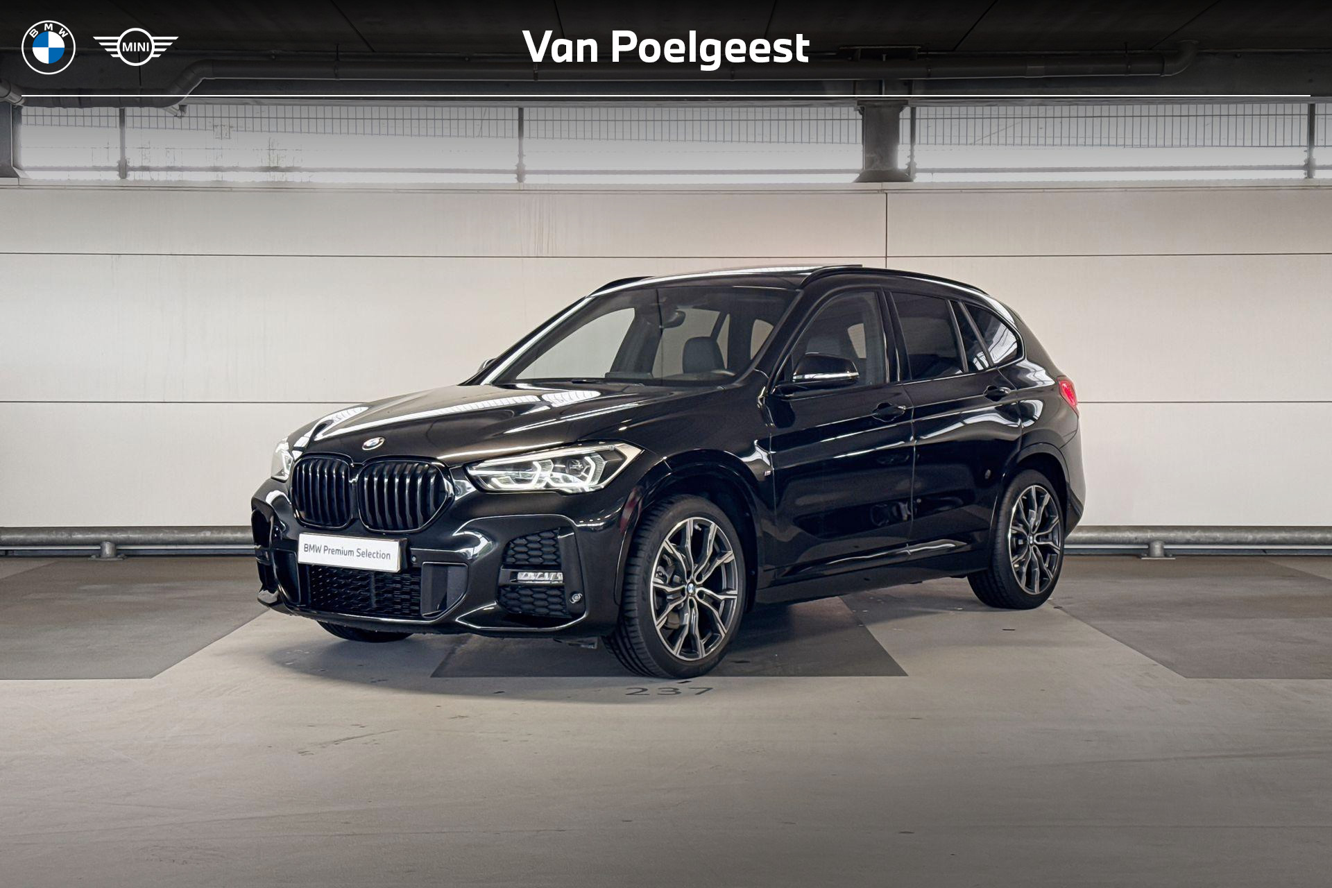 BMW X1 Sdrive18i sDrive18i Business Edition 2022 - voorkant