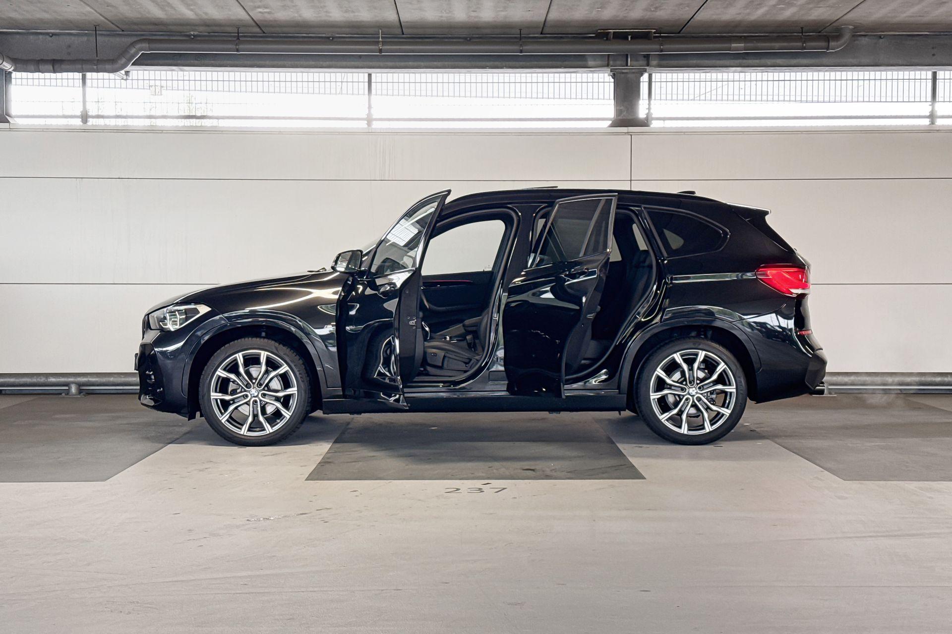 Foto van BMW X1 Sdrive18i