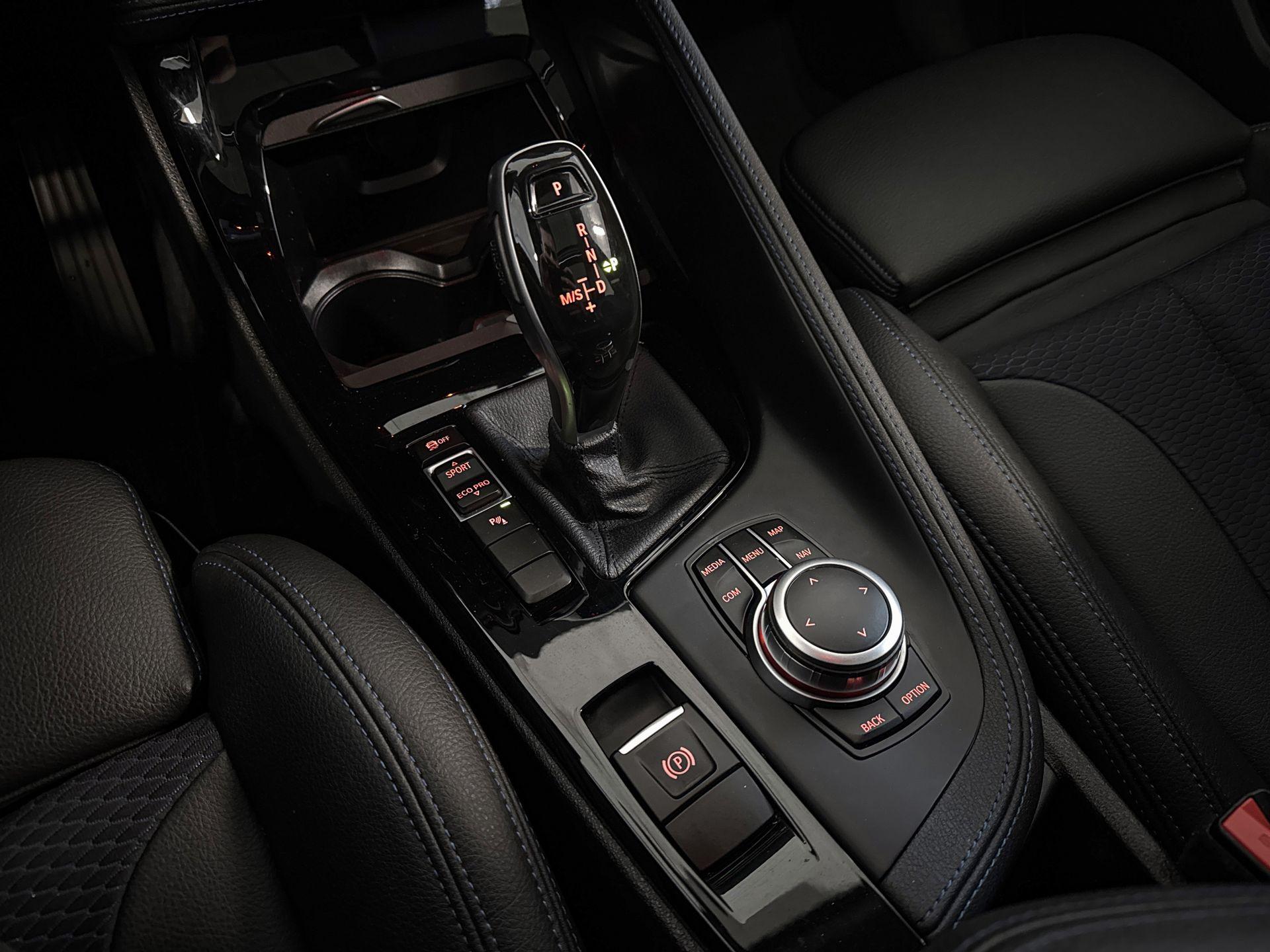 Foto van BMW X1 Sdrive18i