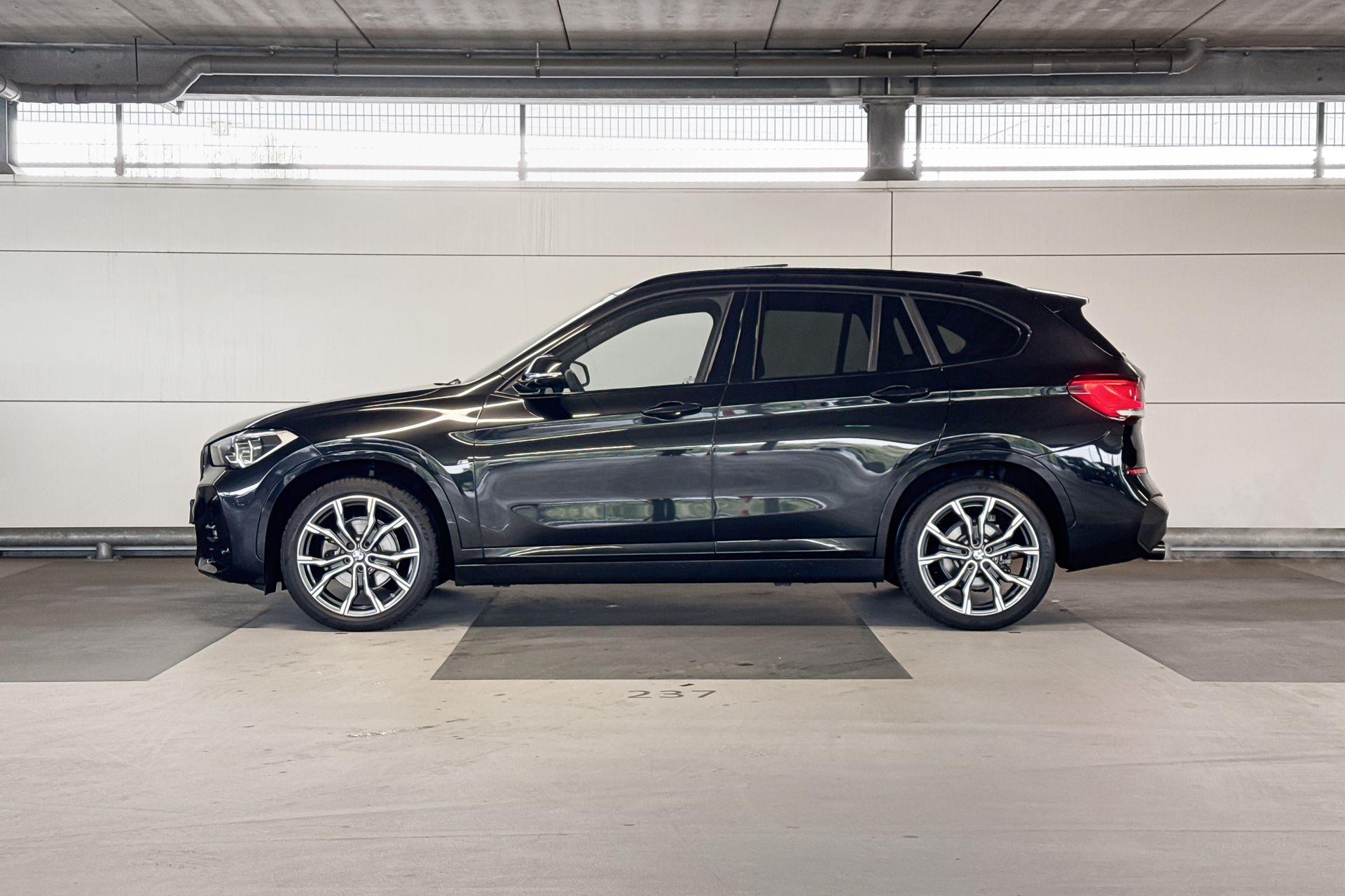 Foto van BMW X1 Sdrive18i
