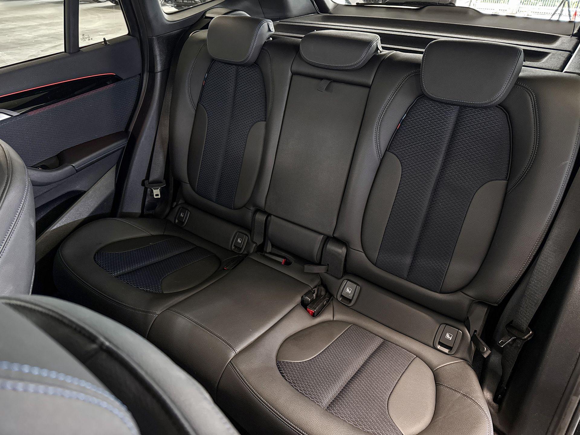 Foto van BMW X1 Sdrive18i