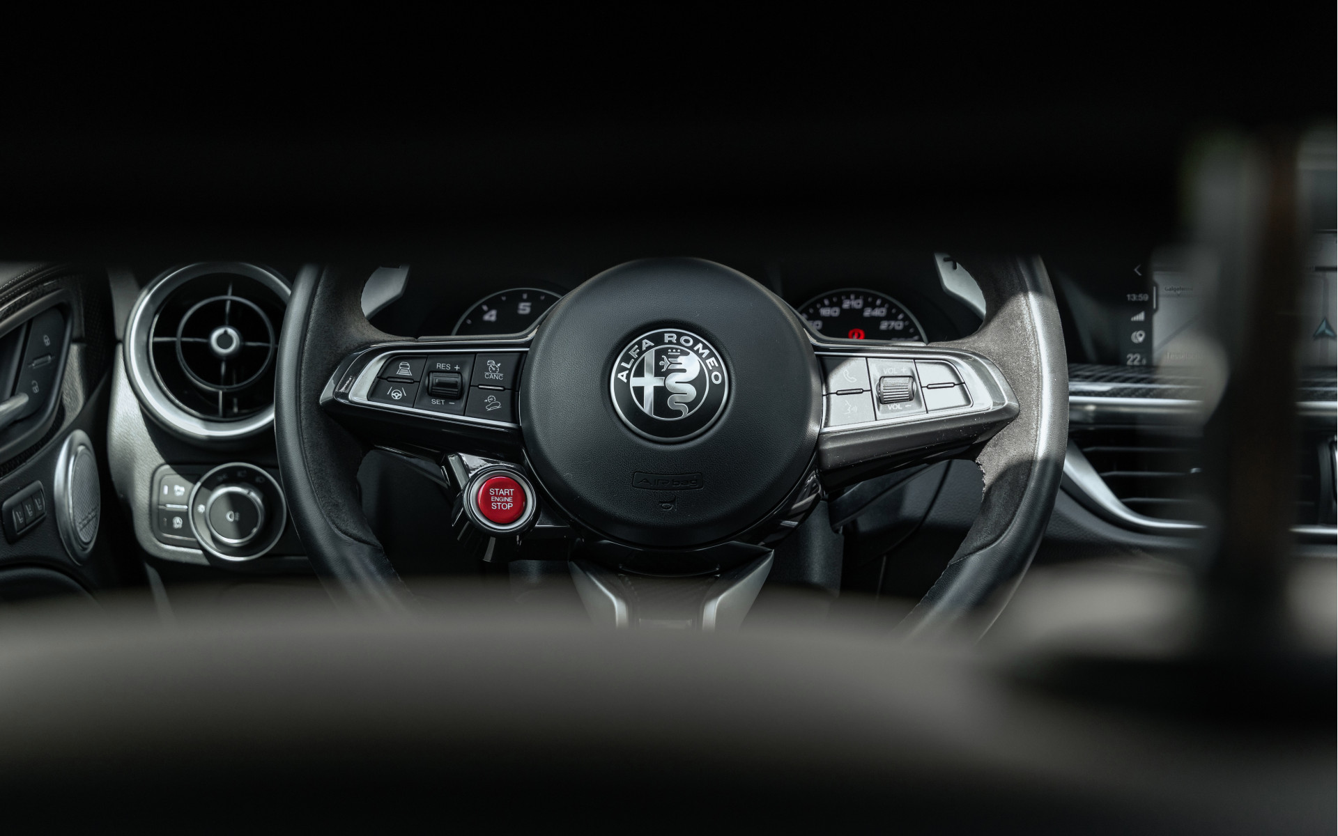 Foto van Alfa Romeo Stelvio Quadrifoglio