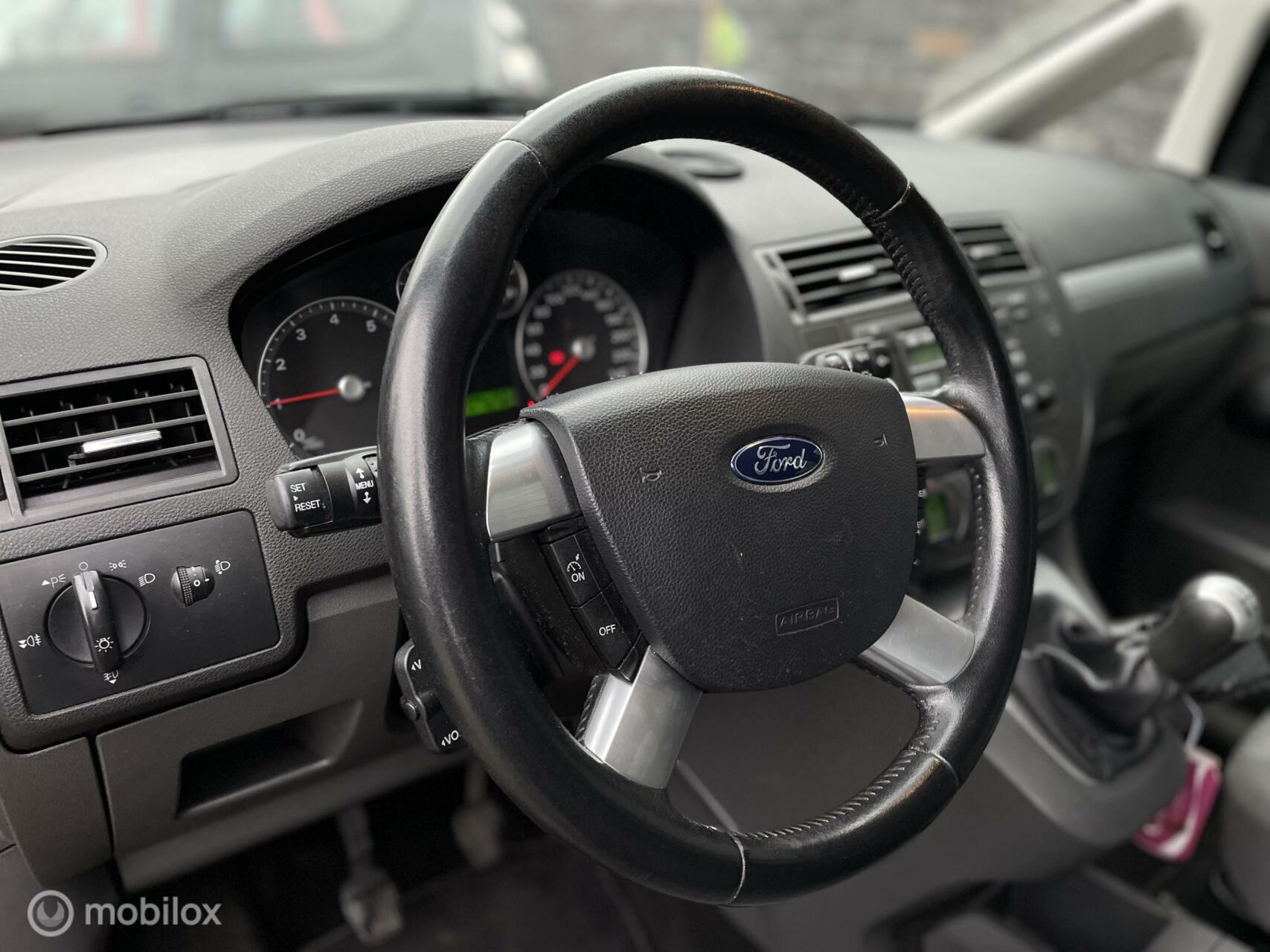 Foto van Ford Focus C-max