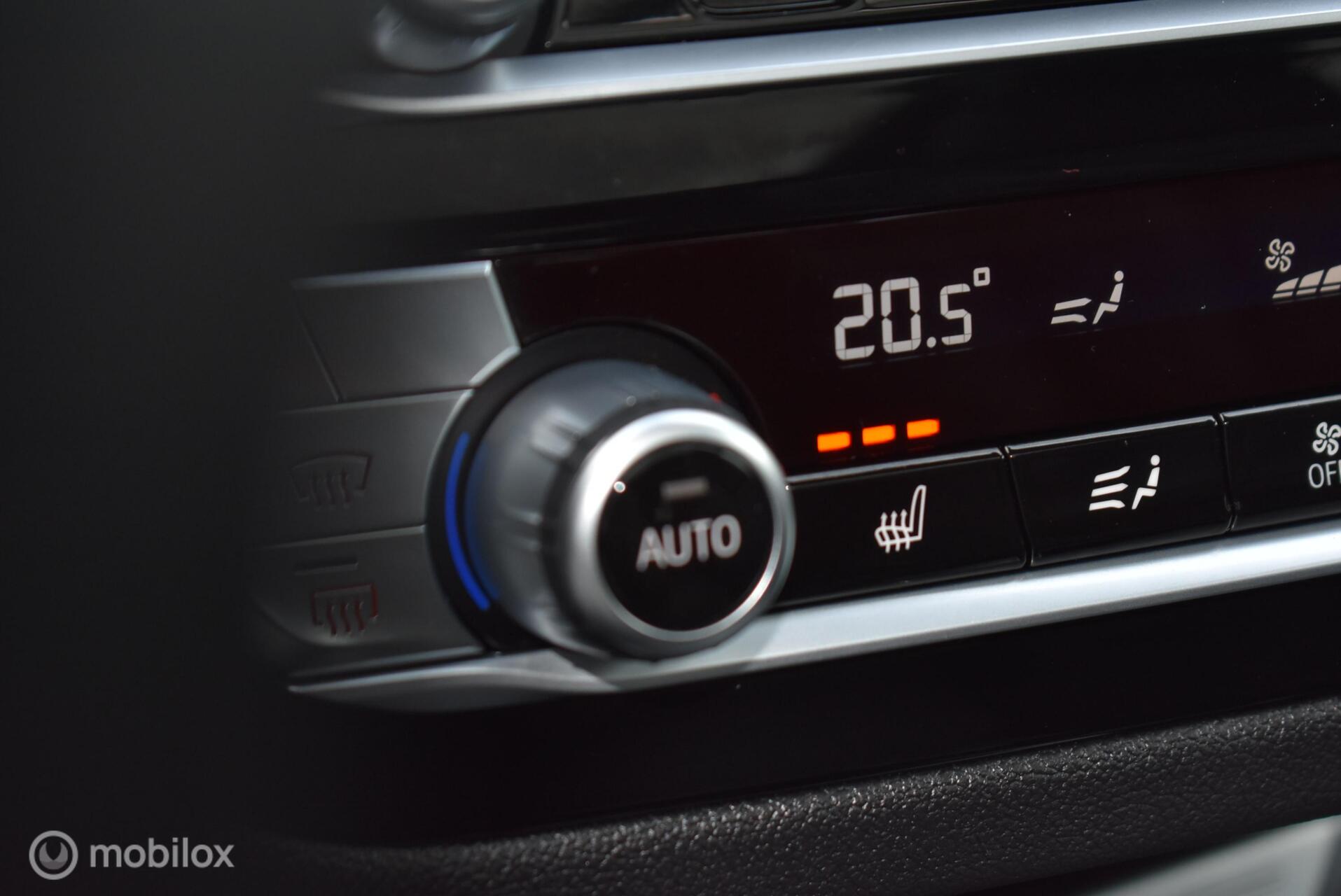 Foto van BMW X3 M40i