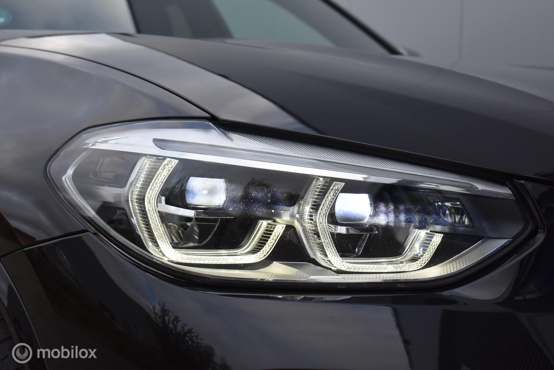 Foto van BMW X3 M40i