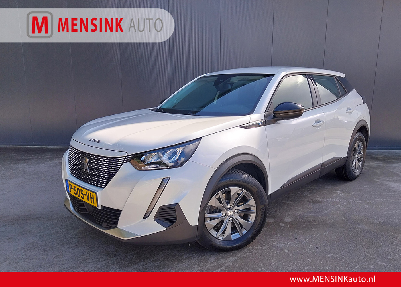 Peugeot E-2008 EV Active Pack 2022 - voorkant