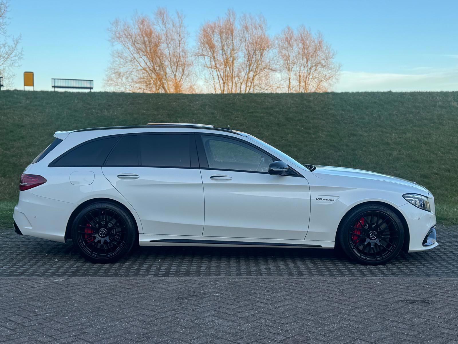 Foto van Mercedes-Benz AMG C 63 S