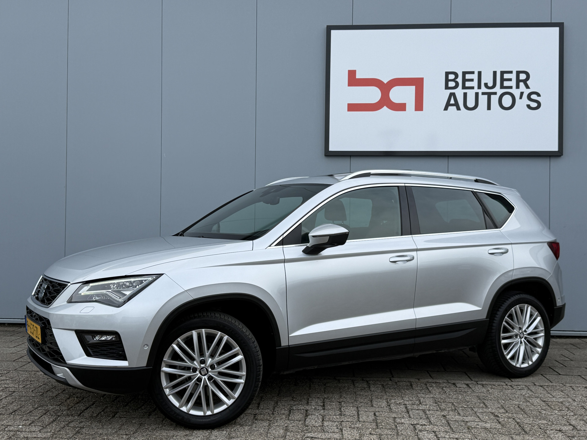 Seat Ateca 1.4 EcoTSI FR Business Intense 2018 - voorkant