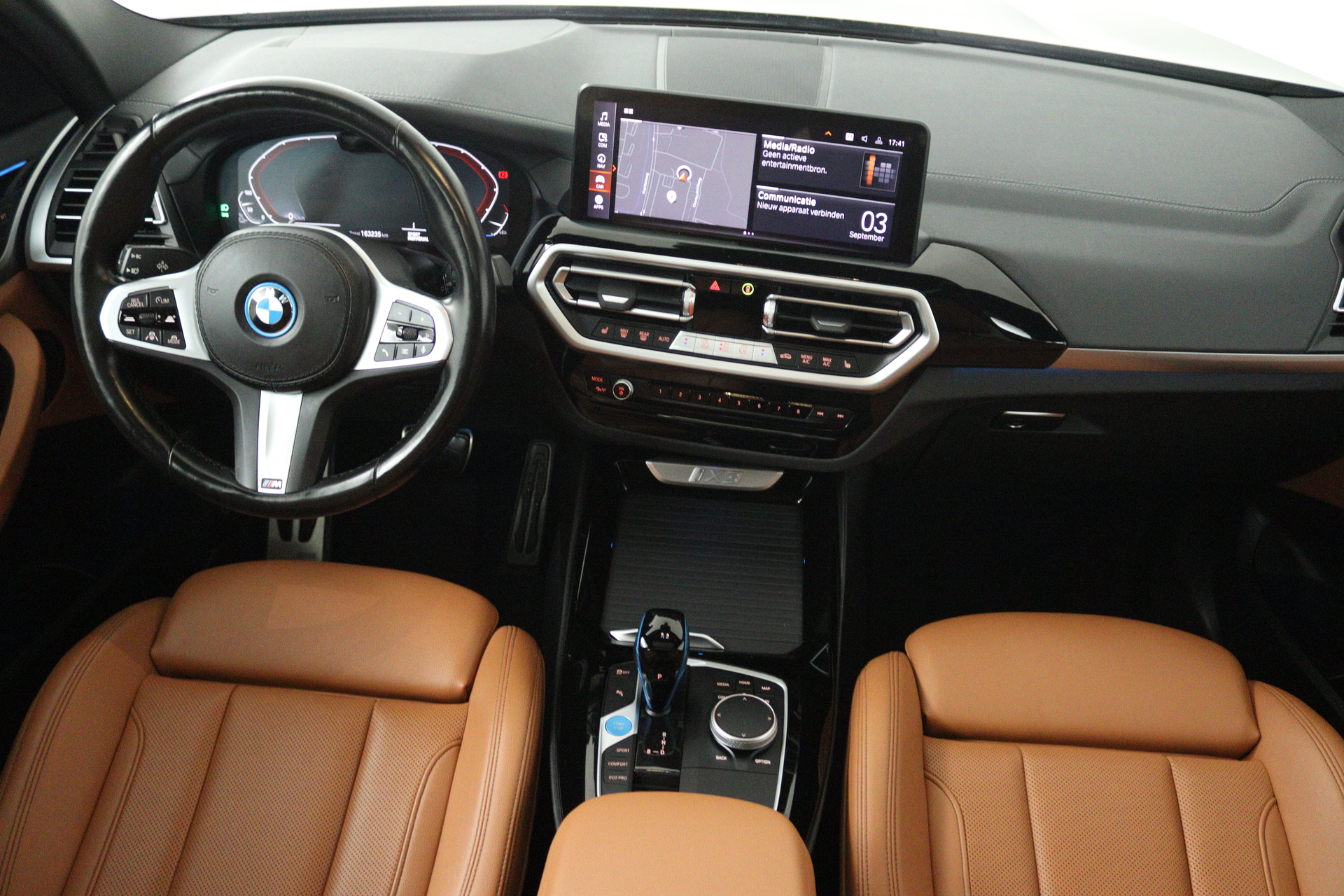 Foto van BMW Ix3