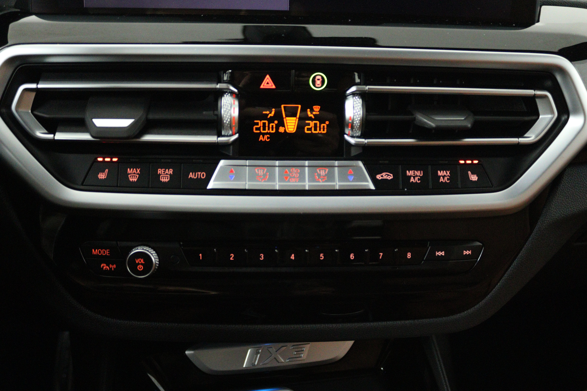 Foto van BMW Ix3