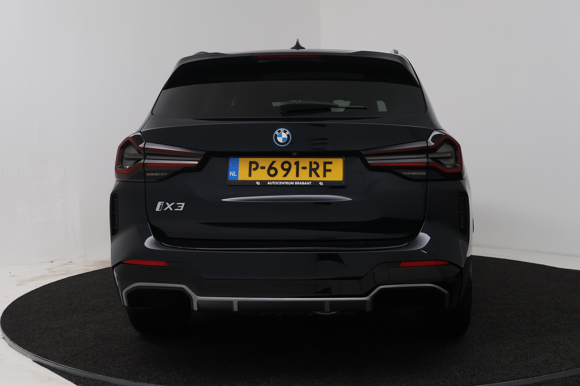 Foto van BMW Ix3