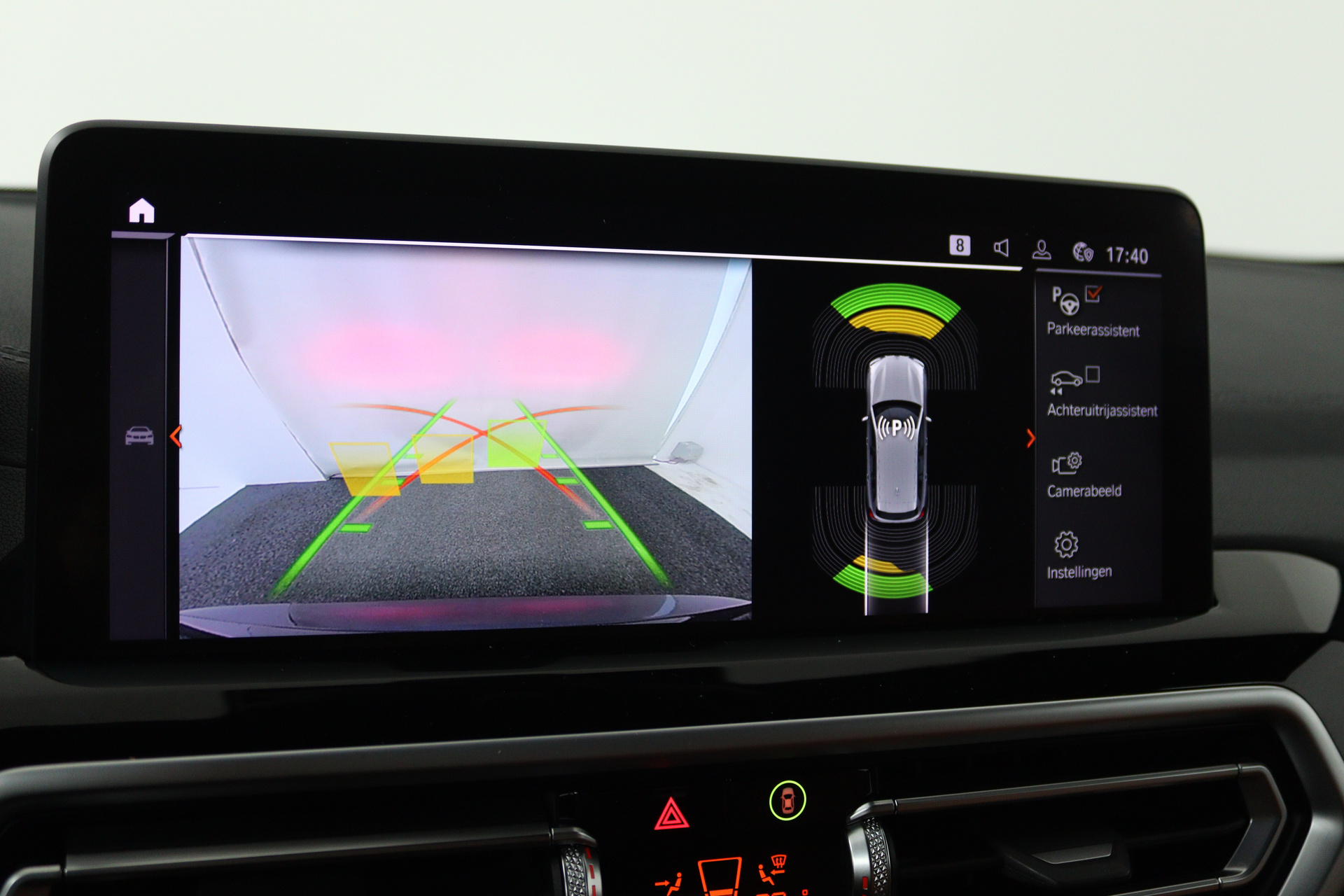 Foto van BMW Ix3