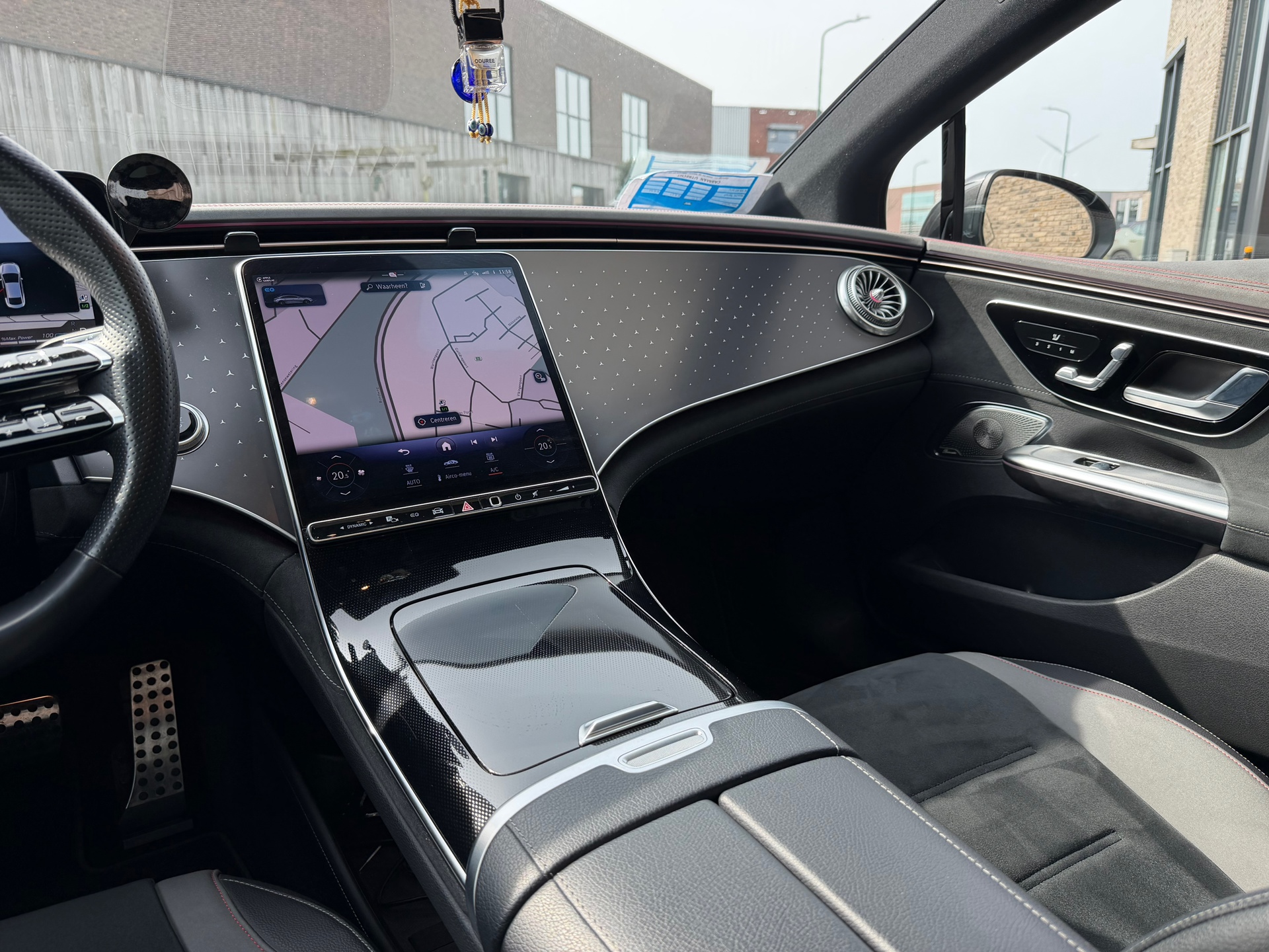 Foto van Mercedes-Benz Eqe 350+