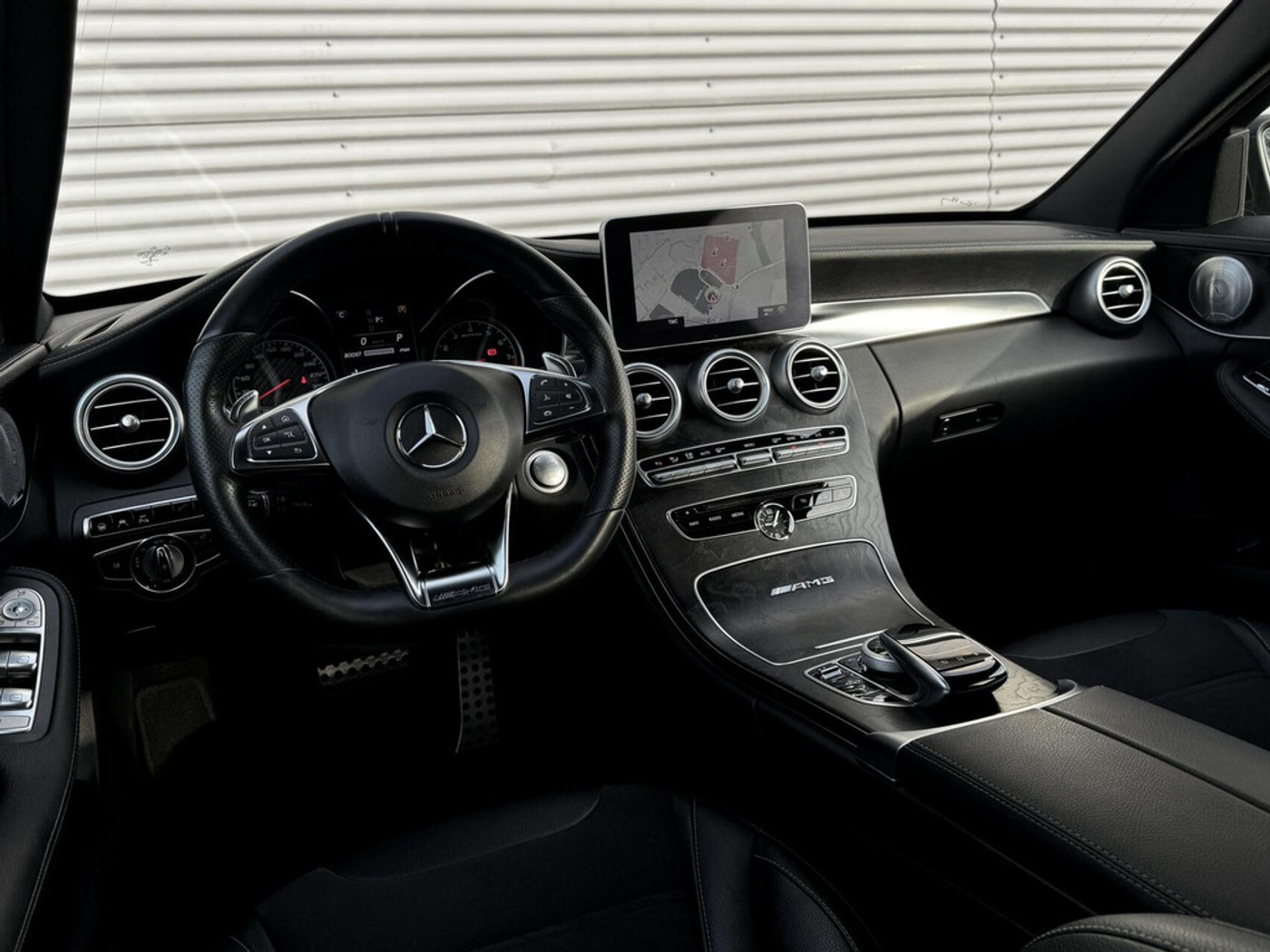 Foto van Mercedes-Benz AMG C 63