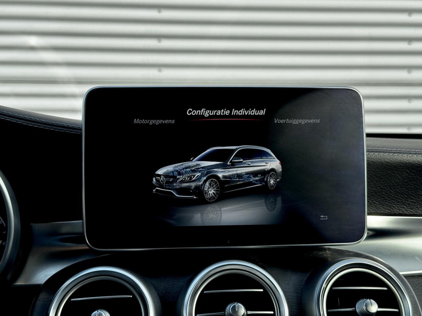 Foto van Mercedes-Benz AMG C 63
