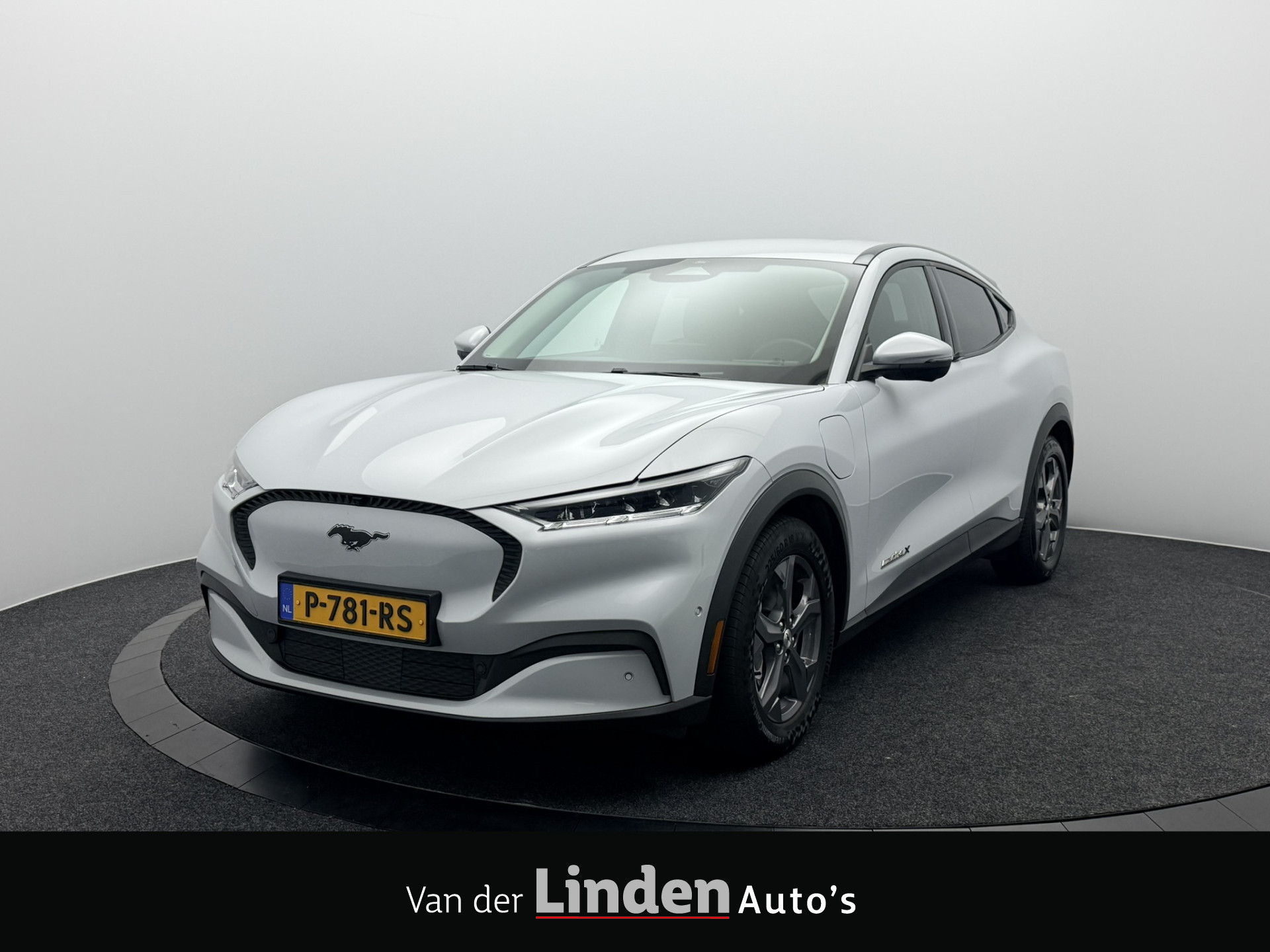 Ford Mustang Mach-e Extended RWD 98 kWh SOH 93,6% | Trekhaak | 360° Camera |  Bang & Olufsen | Leer | Technology Pack 2022 - voorkant
