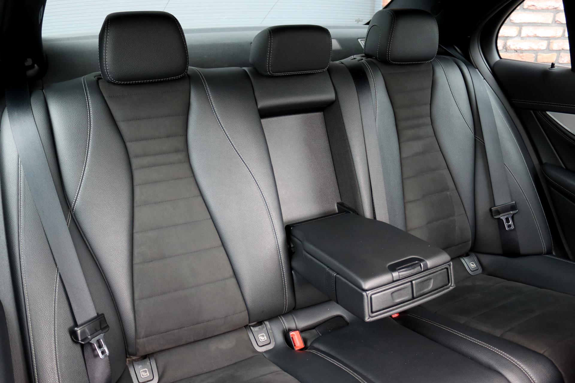 Foto van Mercedes-Benz E 220 D