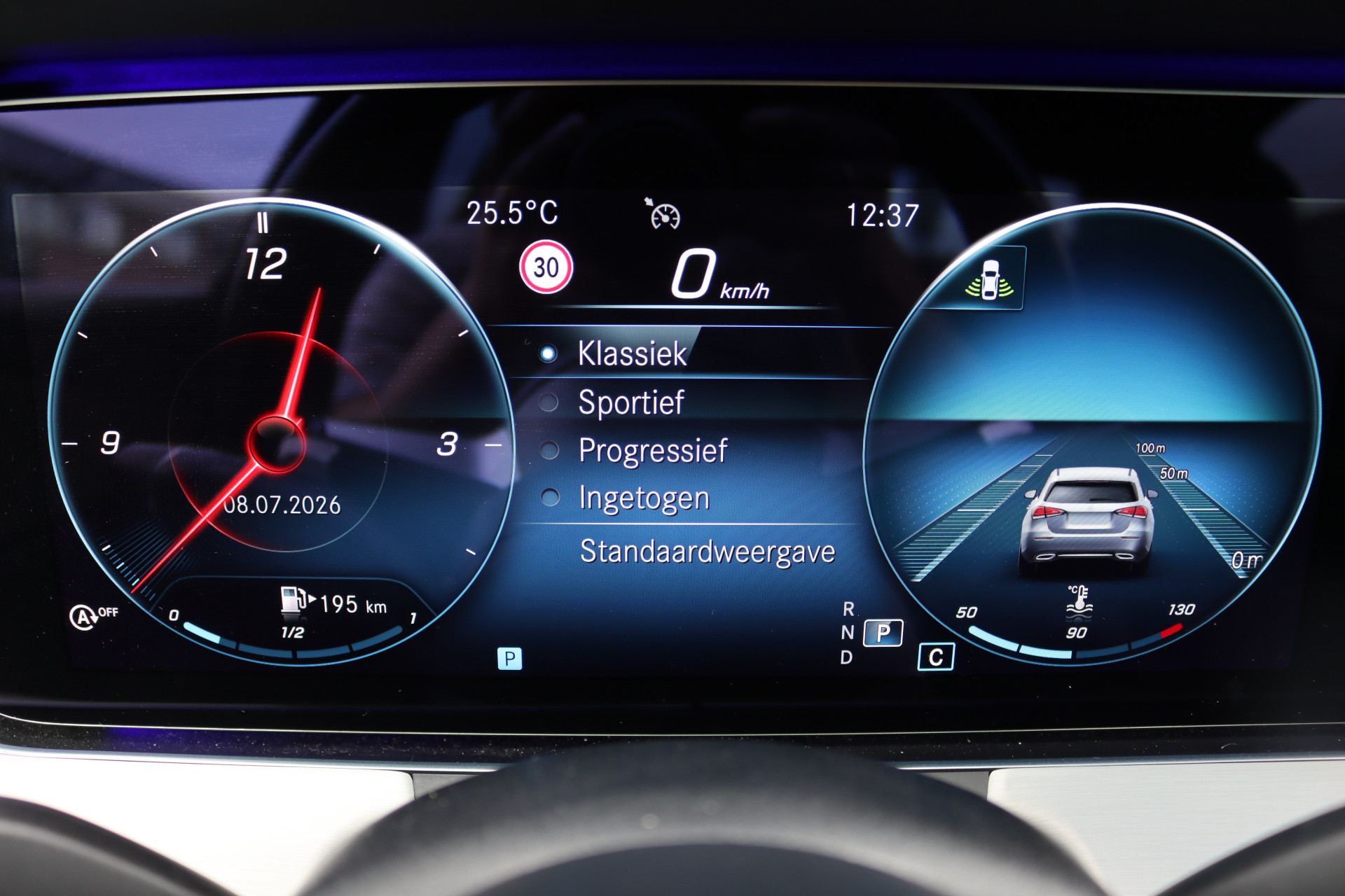 Foto van Mercedes-Benz E 220 D