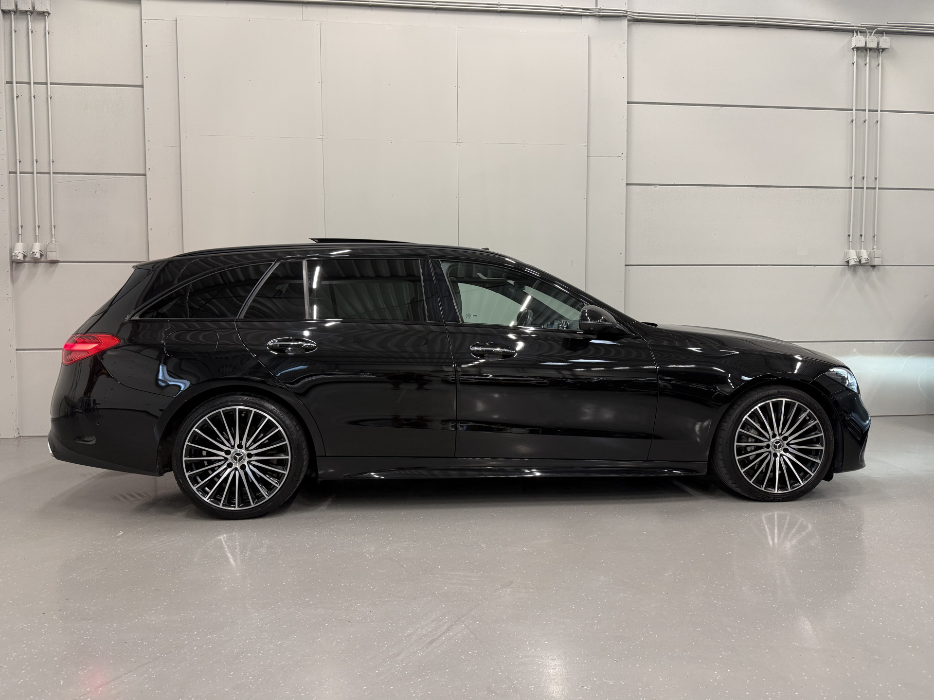 Foto van Mercedes-Benz C 200