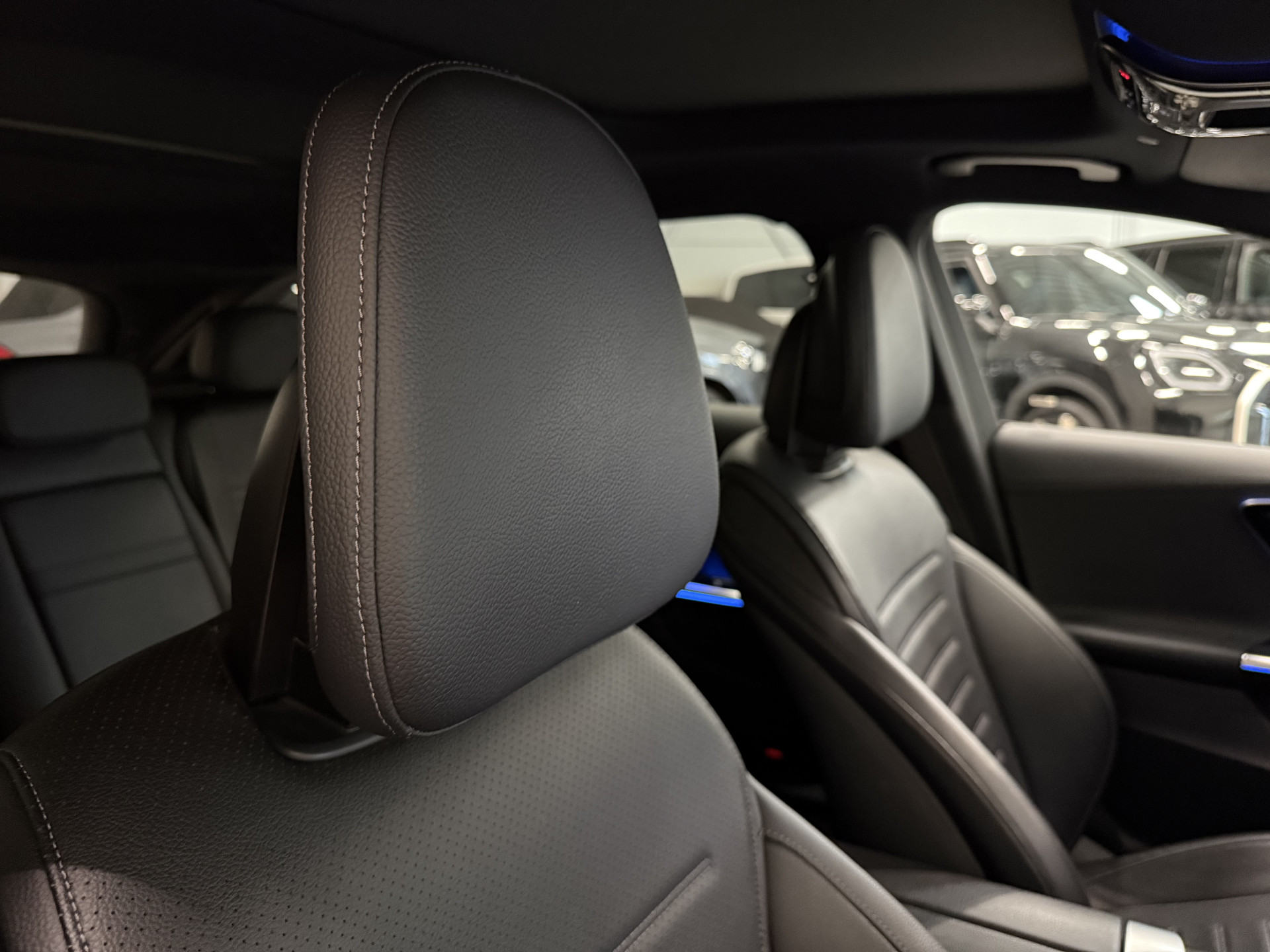 Foto van Mercedes-Benz C 200