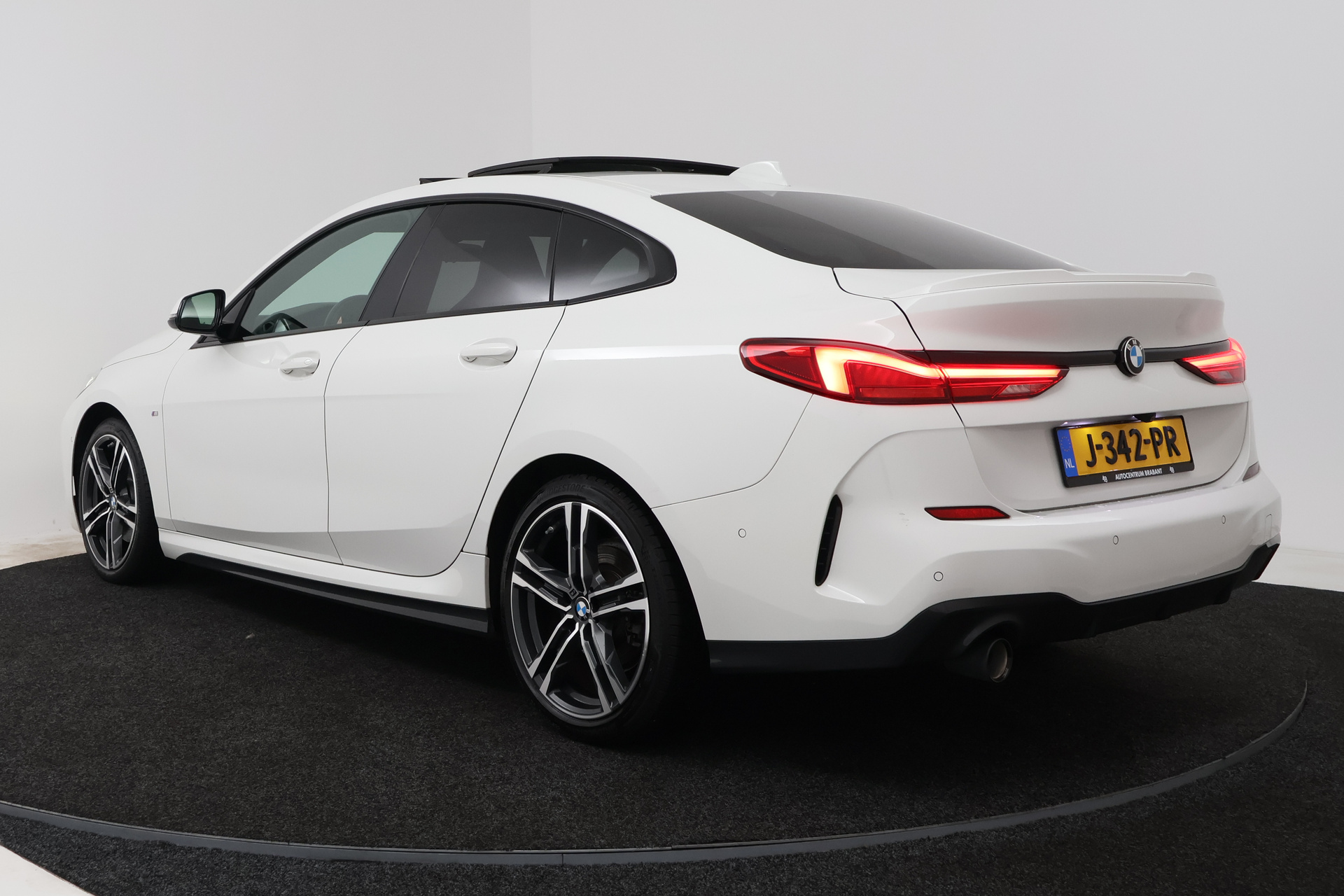 Foto van BMW 218i