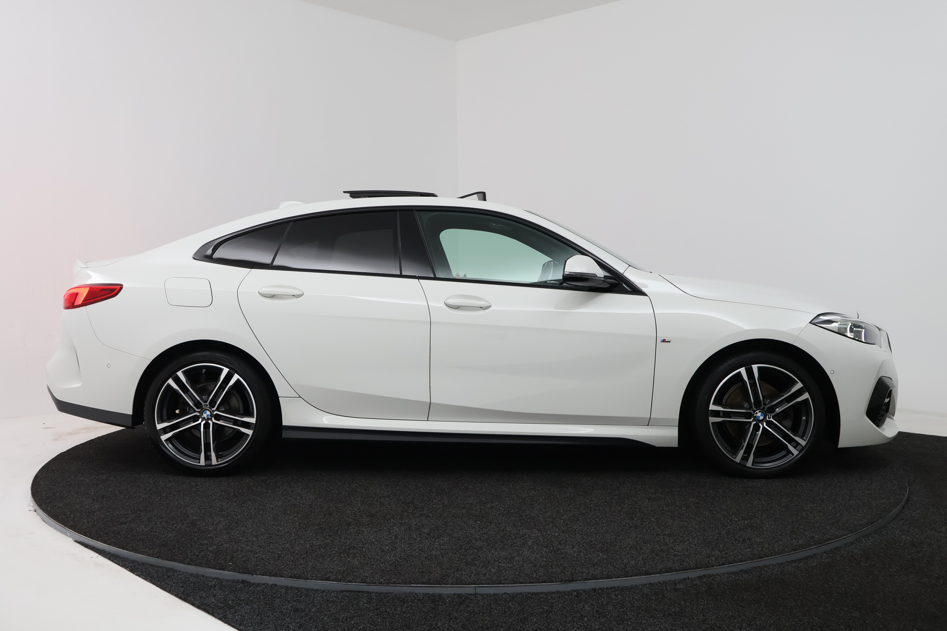 Foto van BMW 218i