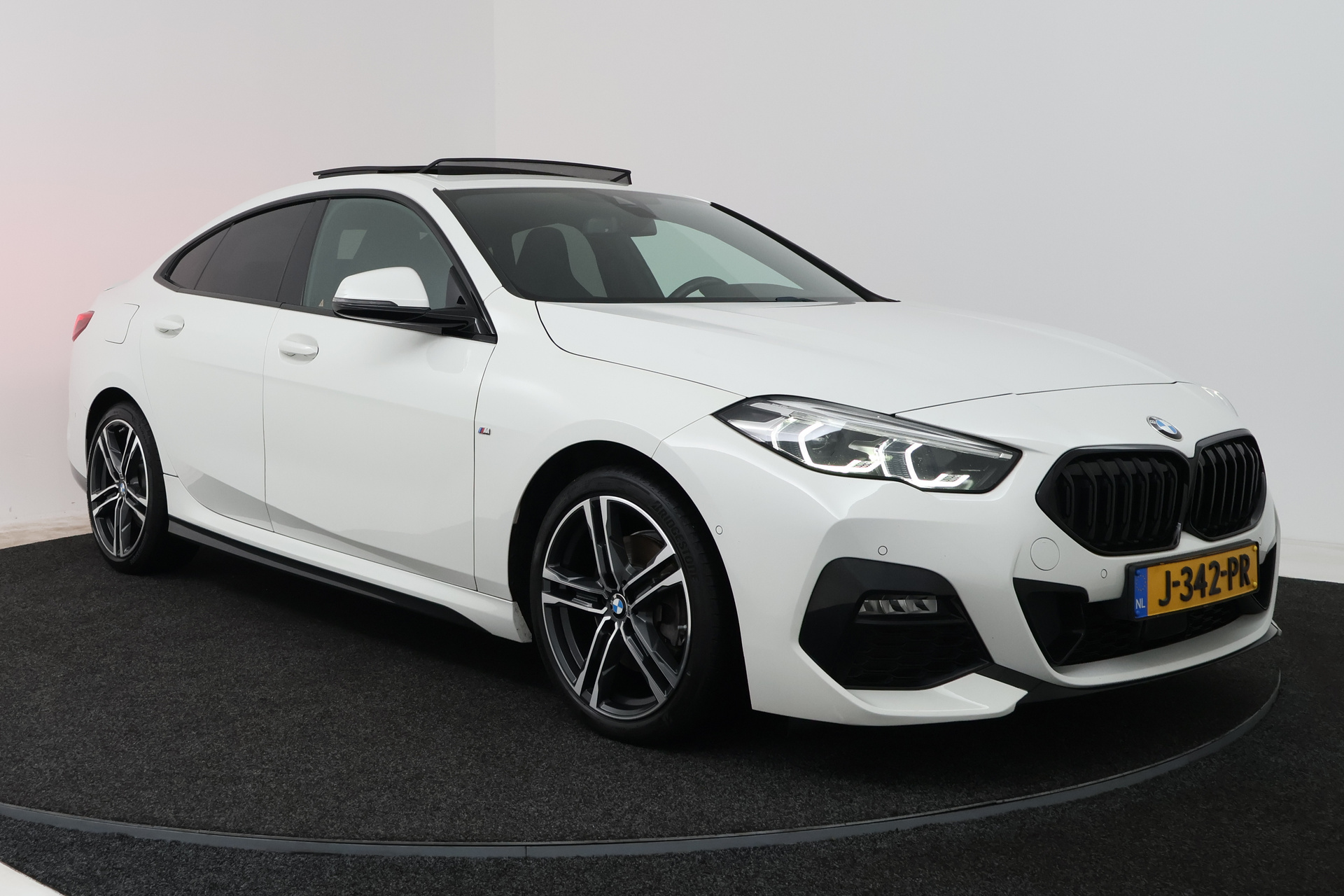 Foto van BMW 218i