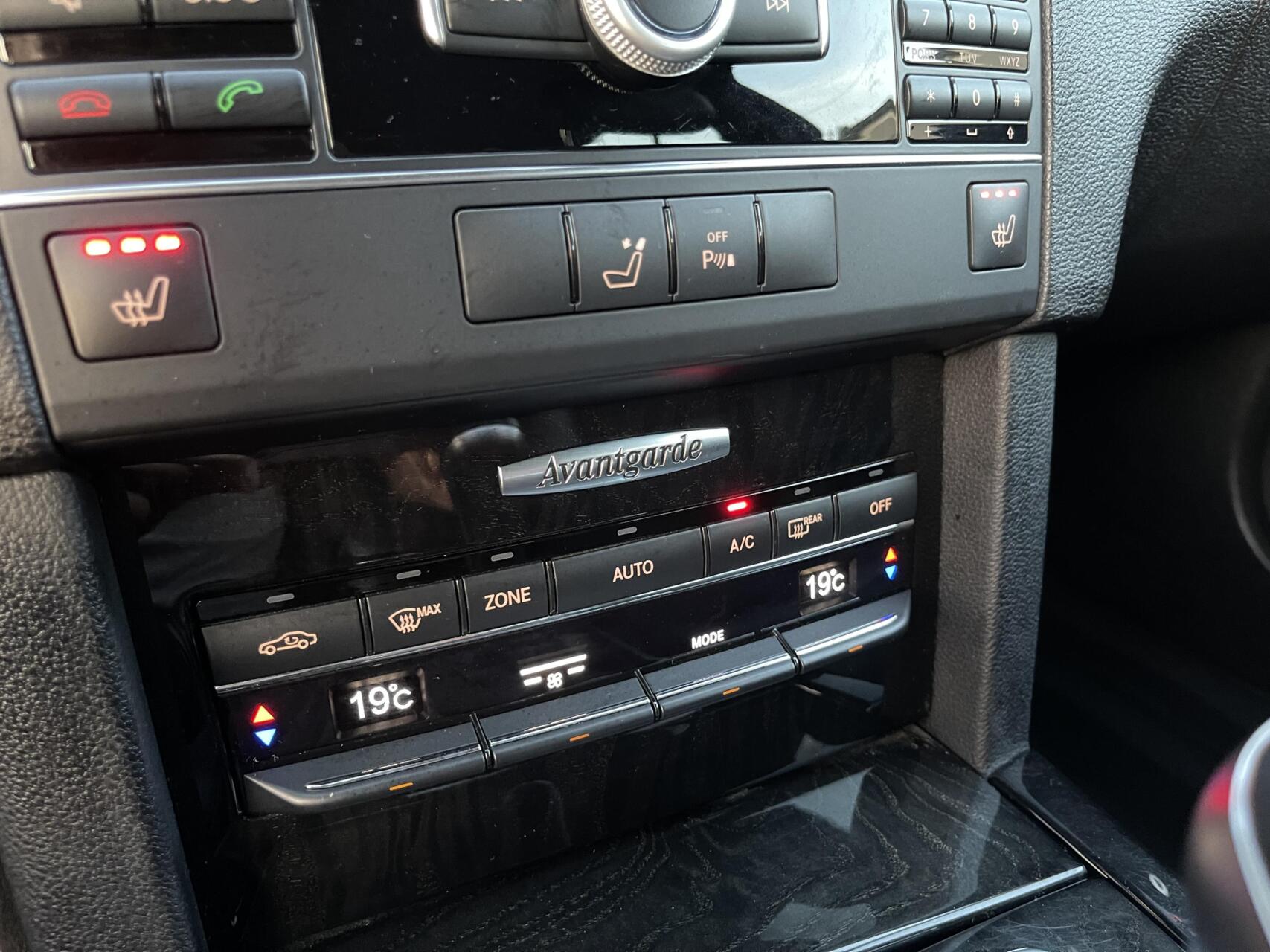 Foto van Mercedes-Benz E 200 Cgi