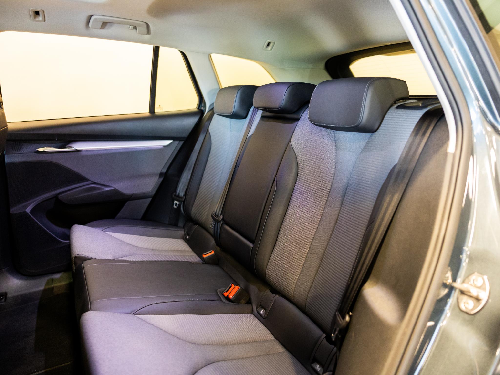 Foto van Skoda Enyaq 80