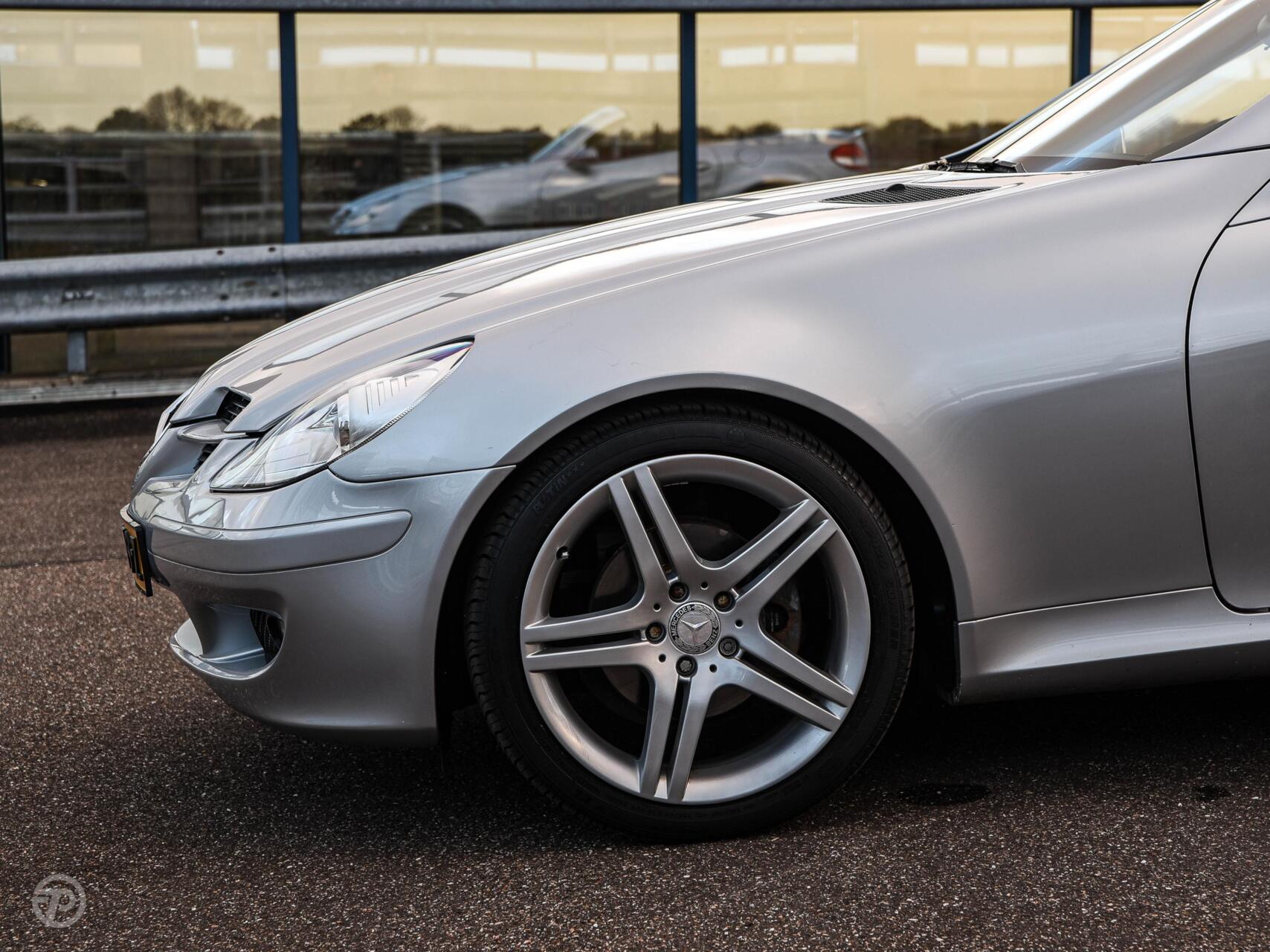 Foto van Mercedes-Benz SLK 200 Kompressor
