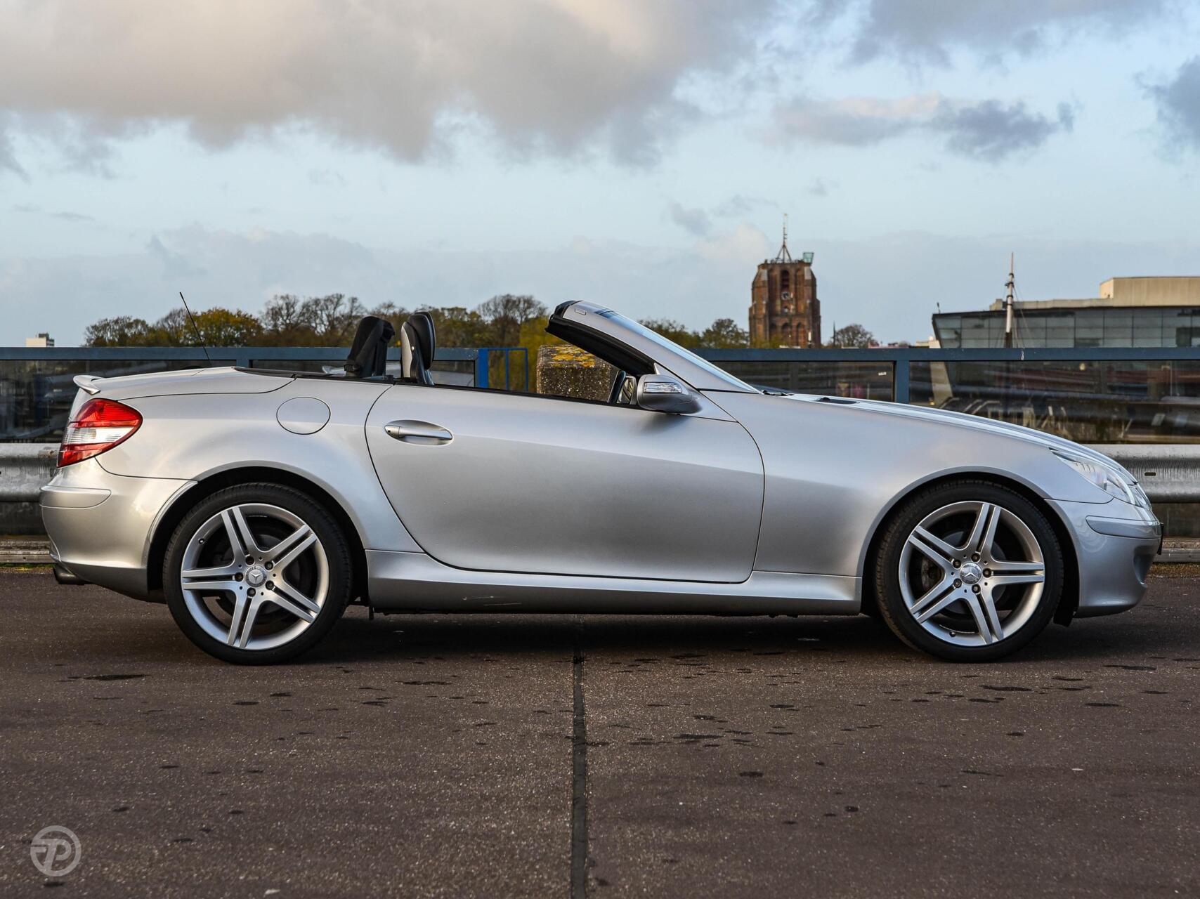 Foto van Mercedes-Benz SLK 200 Kompressor
