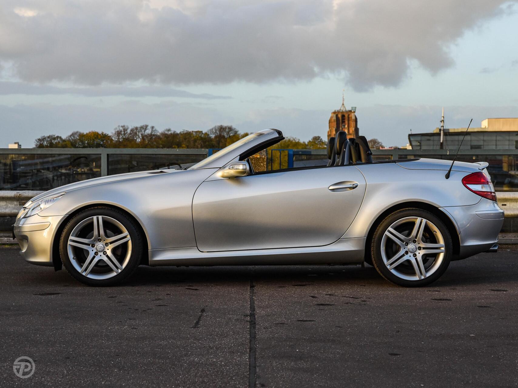Foto van Mercedes-Benz SLK 200 Kompressor
