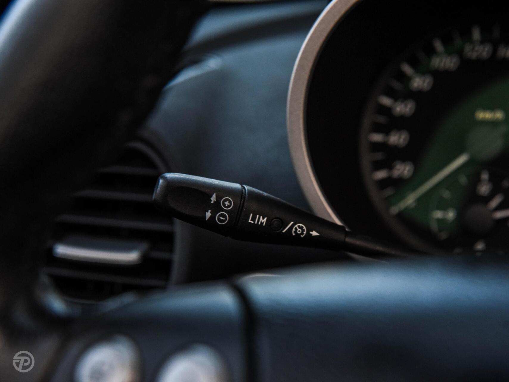 Foto van Mercedes-Benz SLK 200 Kompressor