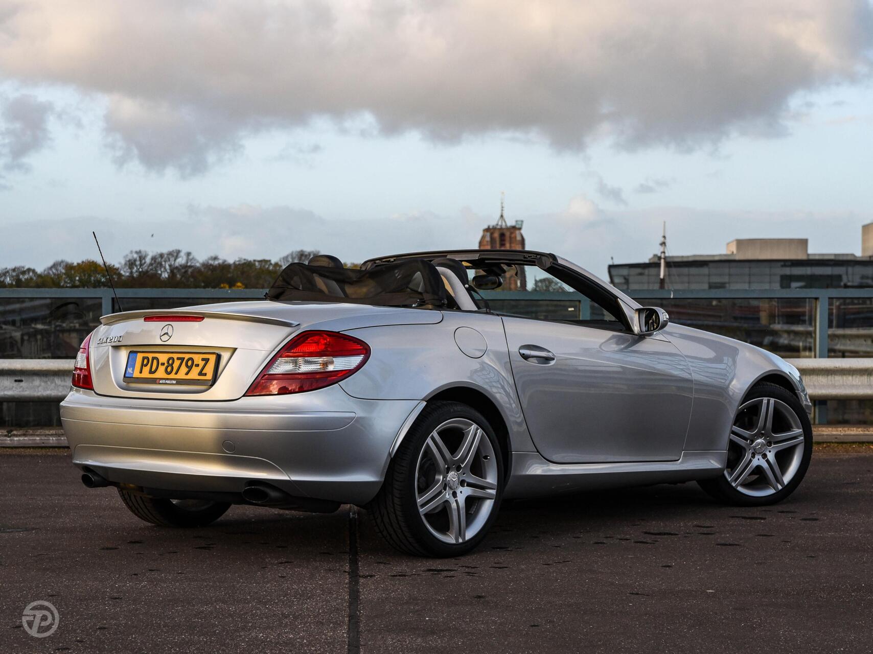 Foto van Mercedes-Benz SLK 200 Kompressor