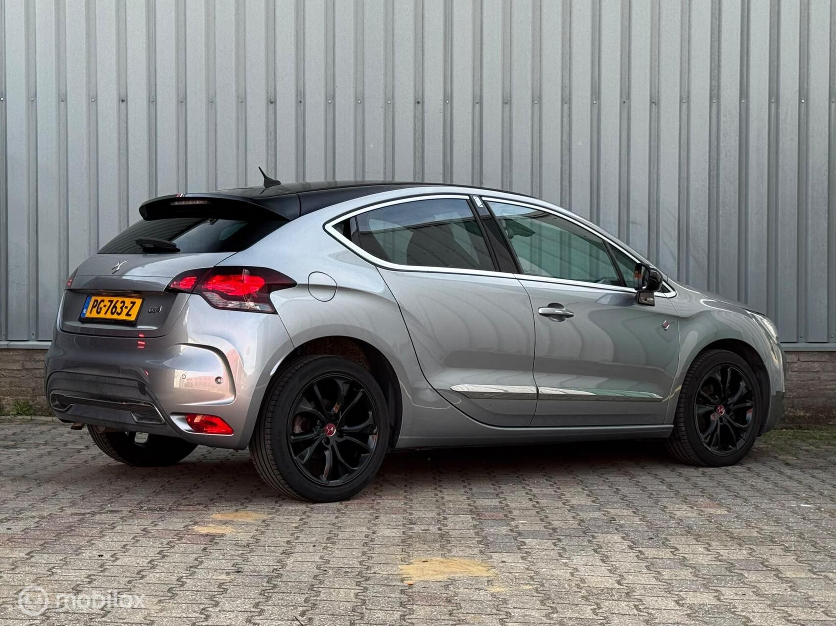 Foto van DS DS 4