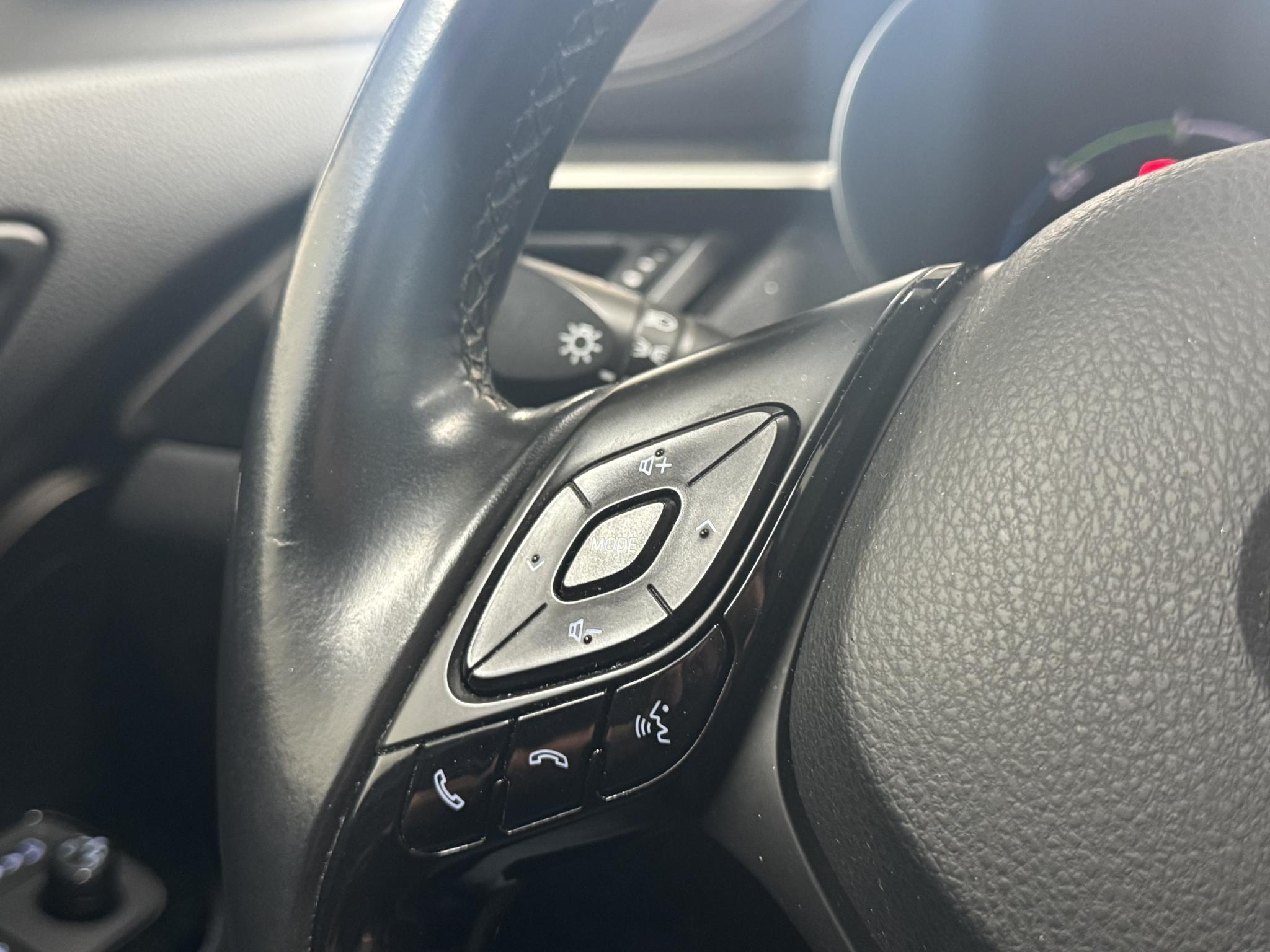 Foto van Toyota C-hr