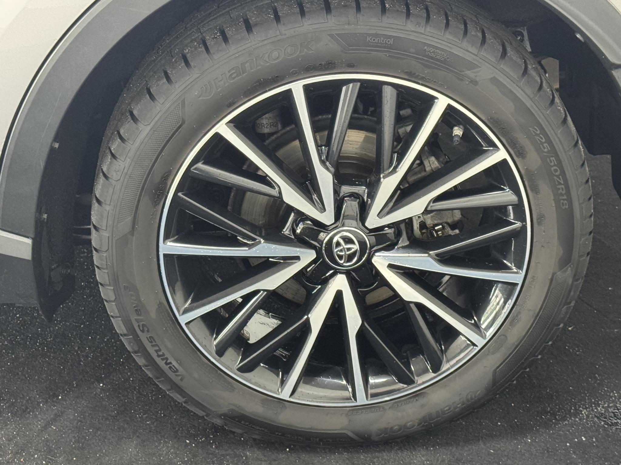 Foto van Toyota C-hr