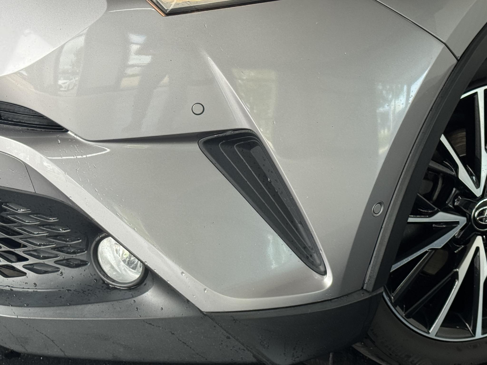 Foto van Toyota C-hr