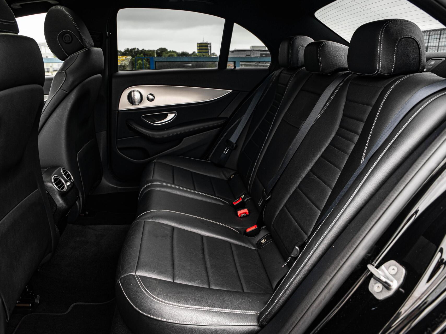 Foto van Mercedes-Benz E 350 D