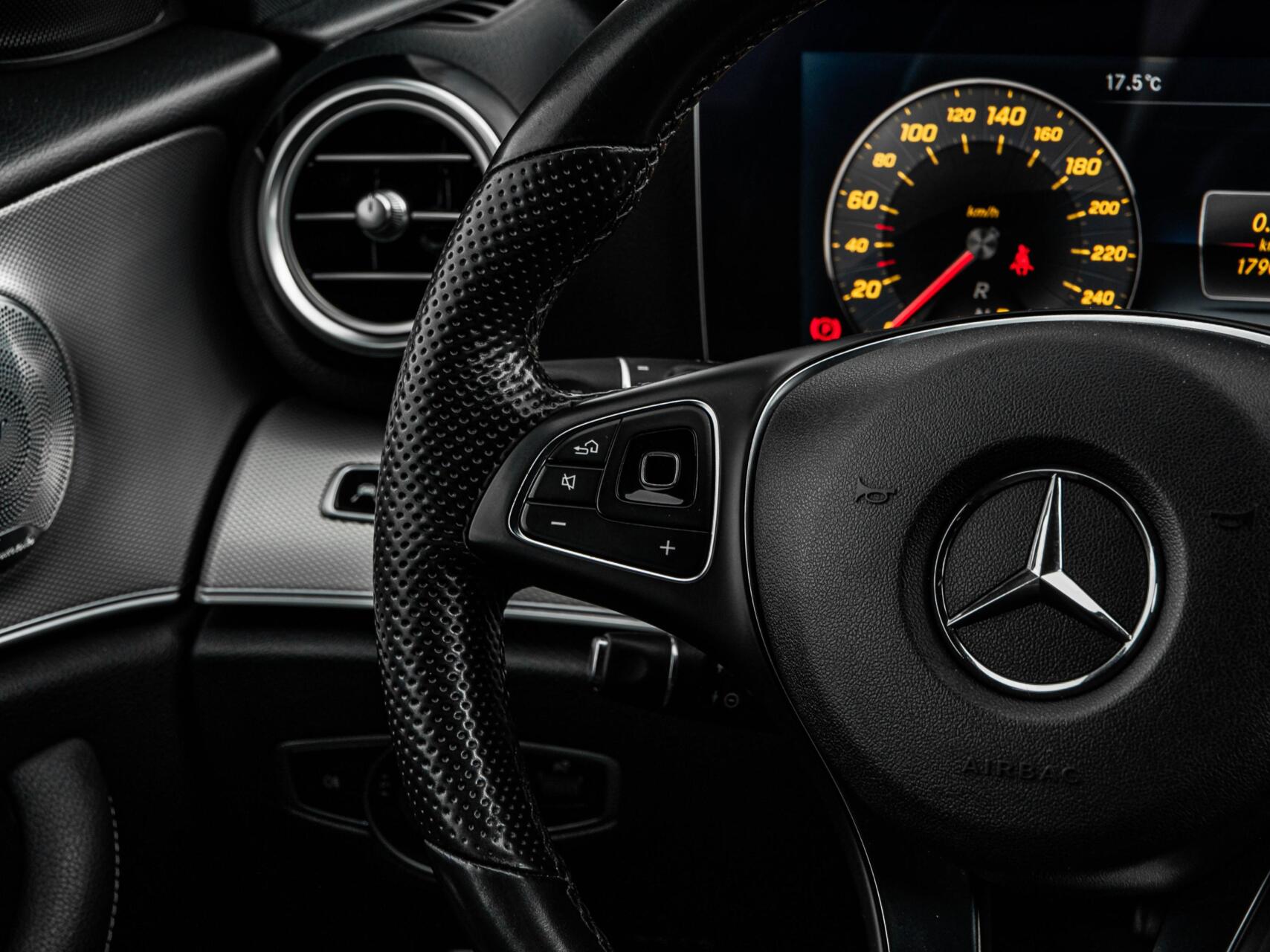 Foto van Mercedes-Benz E 350 D