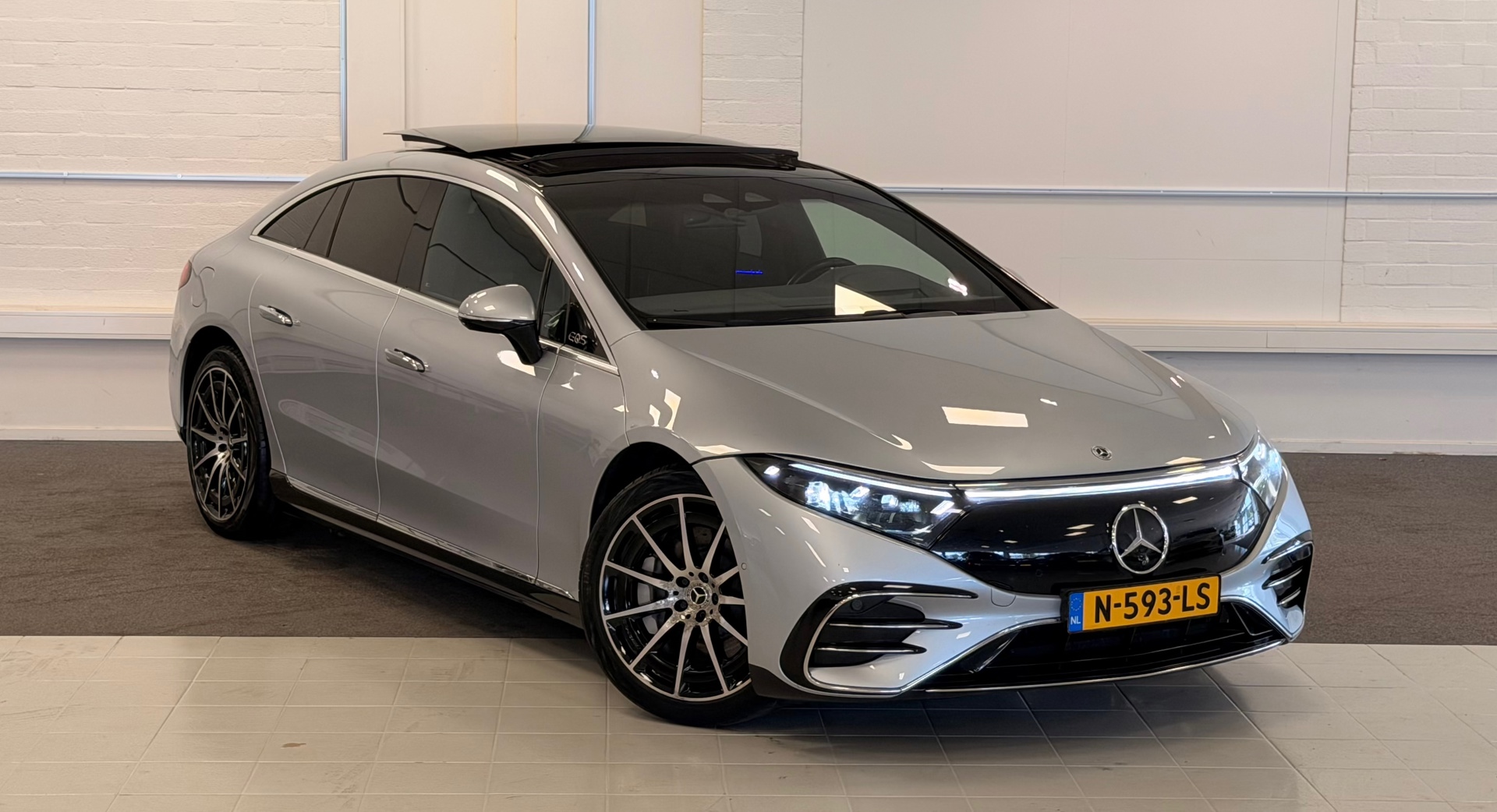 Foto van Mercedes-Benz Eqs 450+