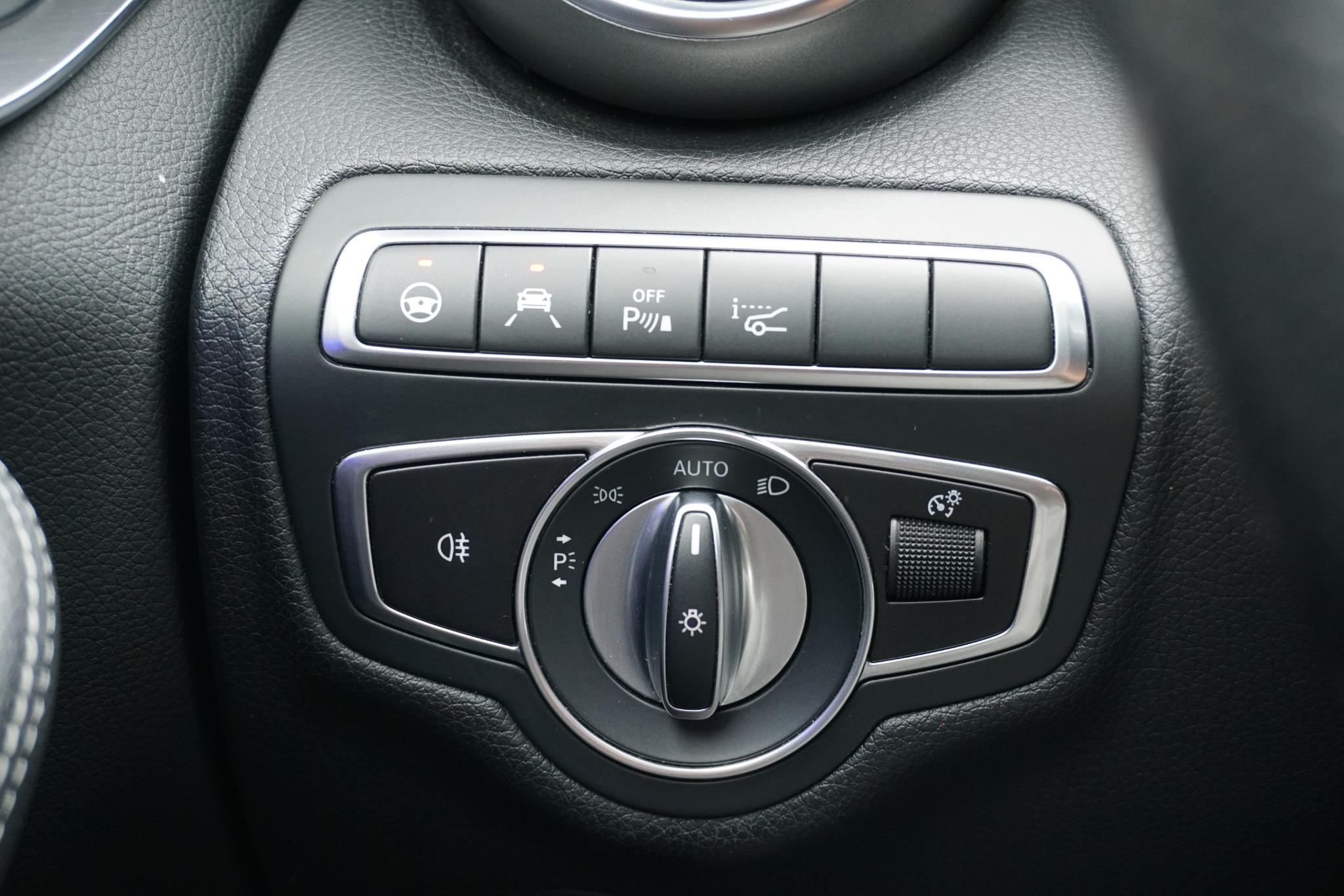 Foto van Mercedes-Benz C 300 D 4Matic