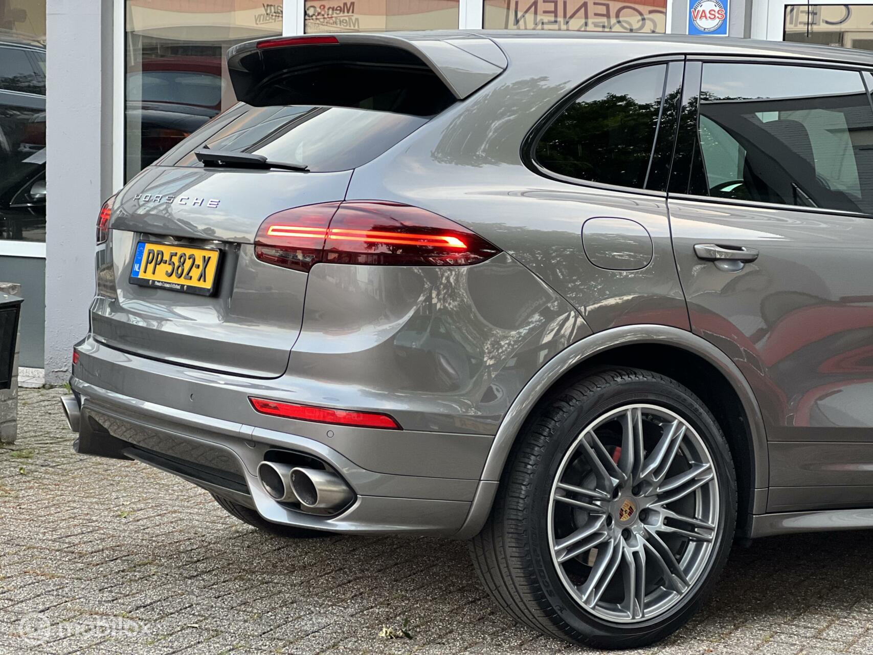 Foto van Porsche Cayenne