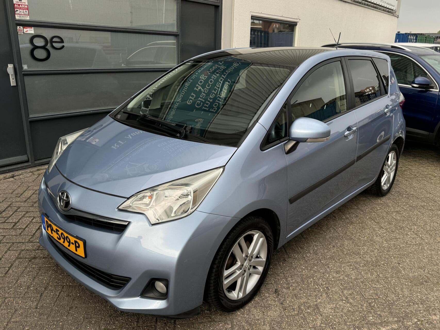 Foto van Toyota Toyota Verso-s