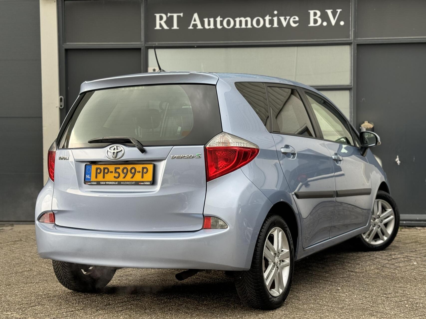 Foto van Toyota Toyota Verso-s