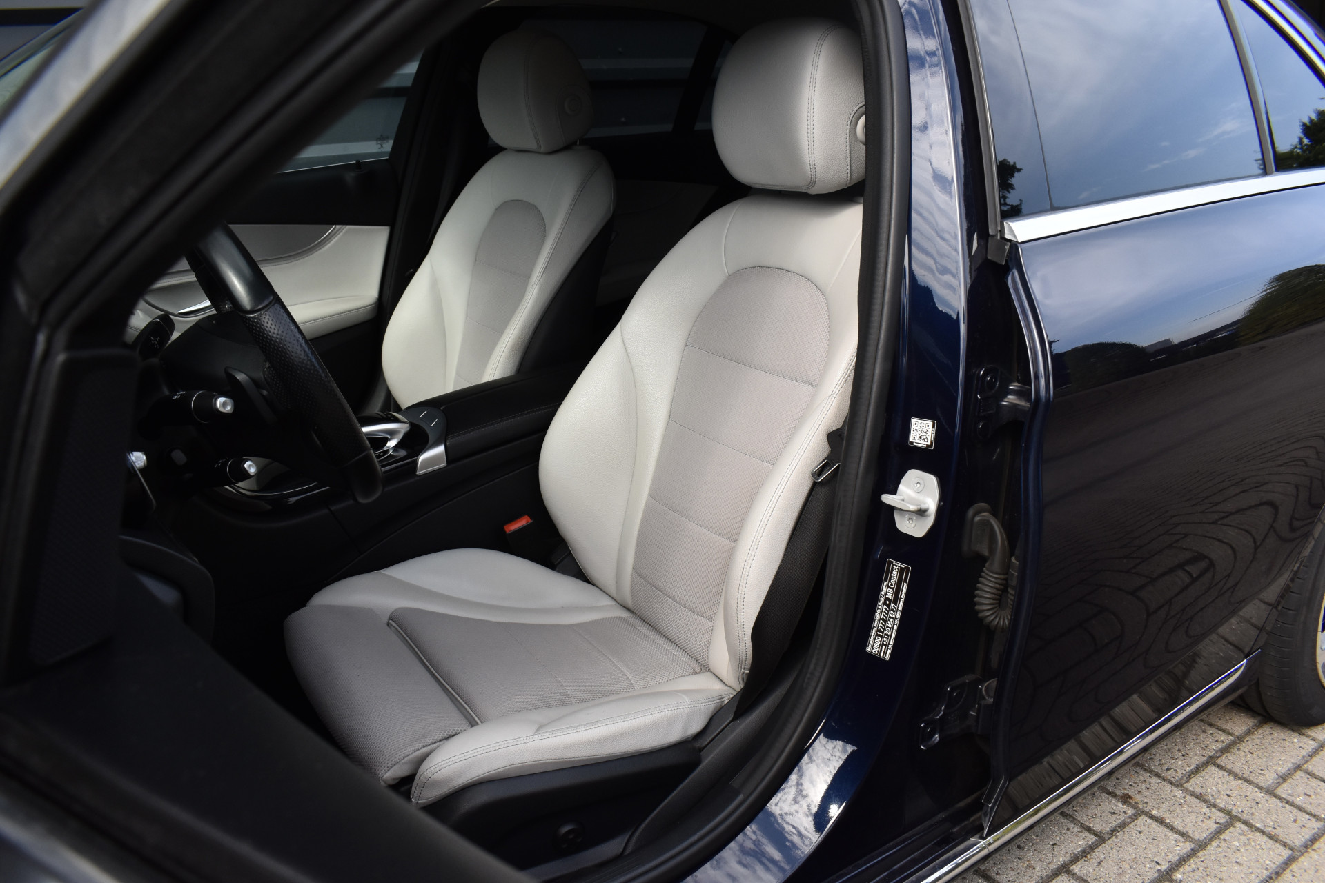 Foto van Mercedes-Benz C 350 E