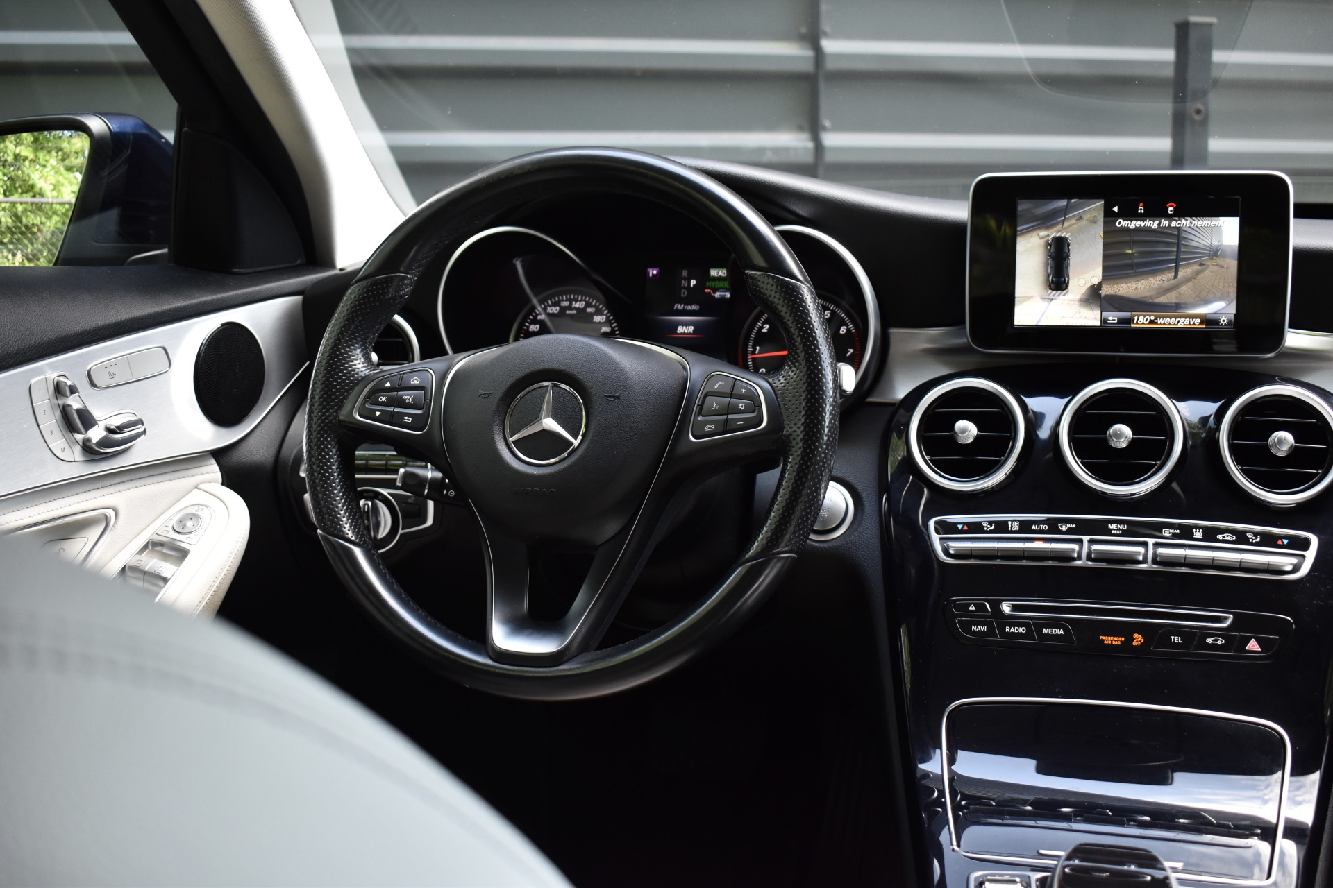 Foto van Mercedes-Benz C 350 E