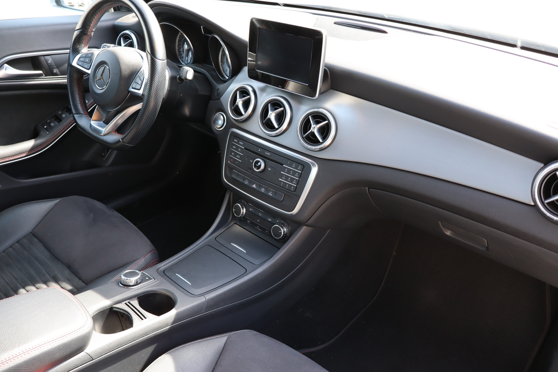 Foto van Mercedes-Benz Cla 180