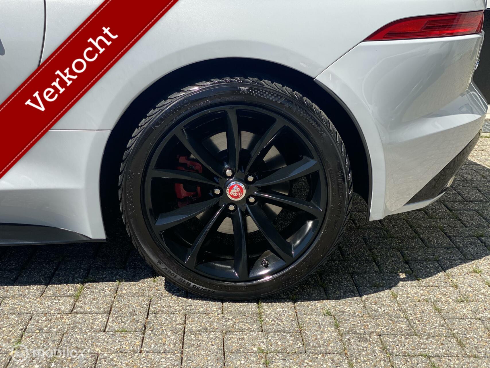 Foto van Jaguar F-type